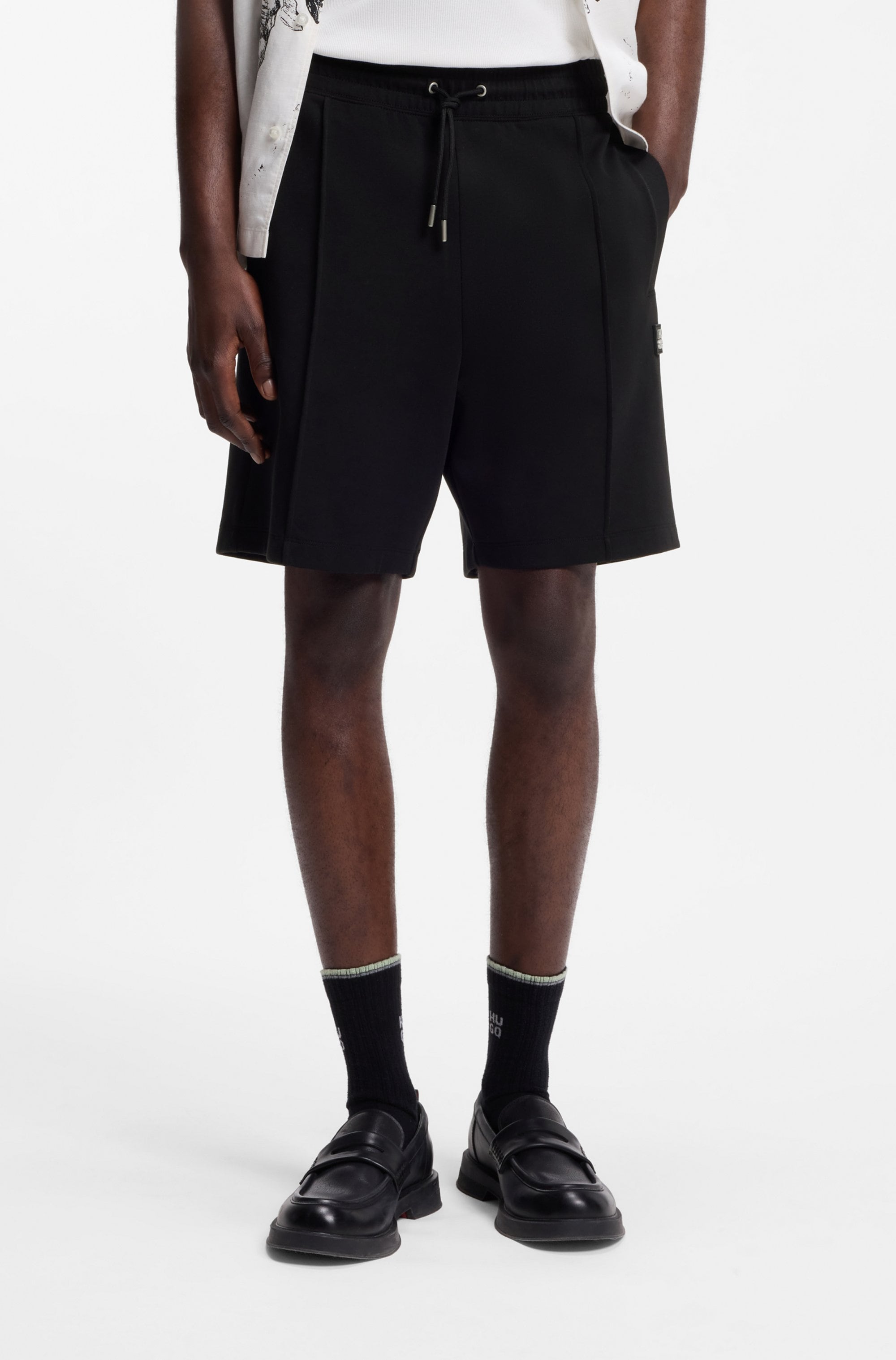 HUGO Sweatshorts »Dimacshort«  Regular Fit, Baumwoll-Mix, Eingrifftaschen