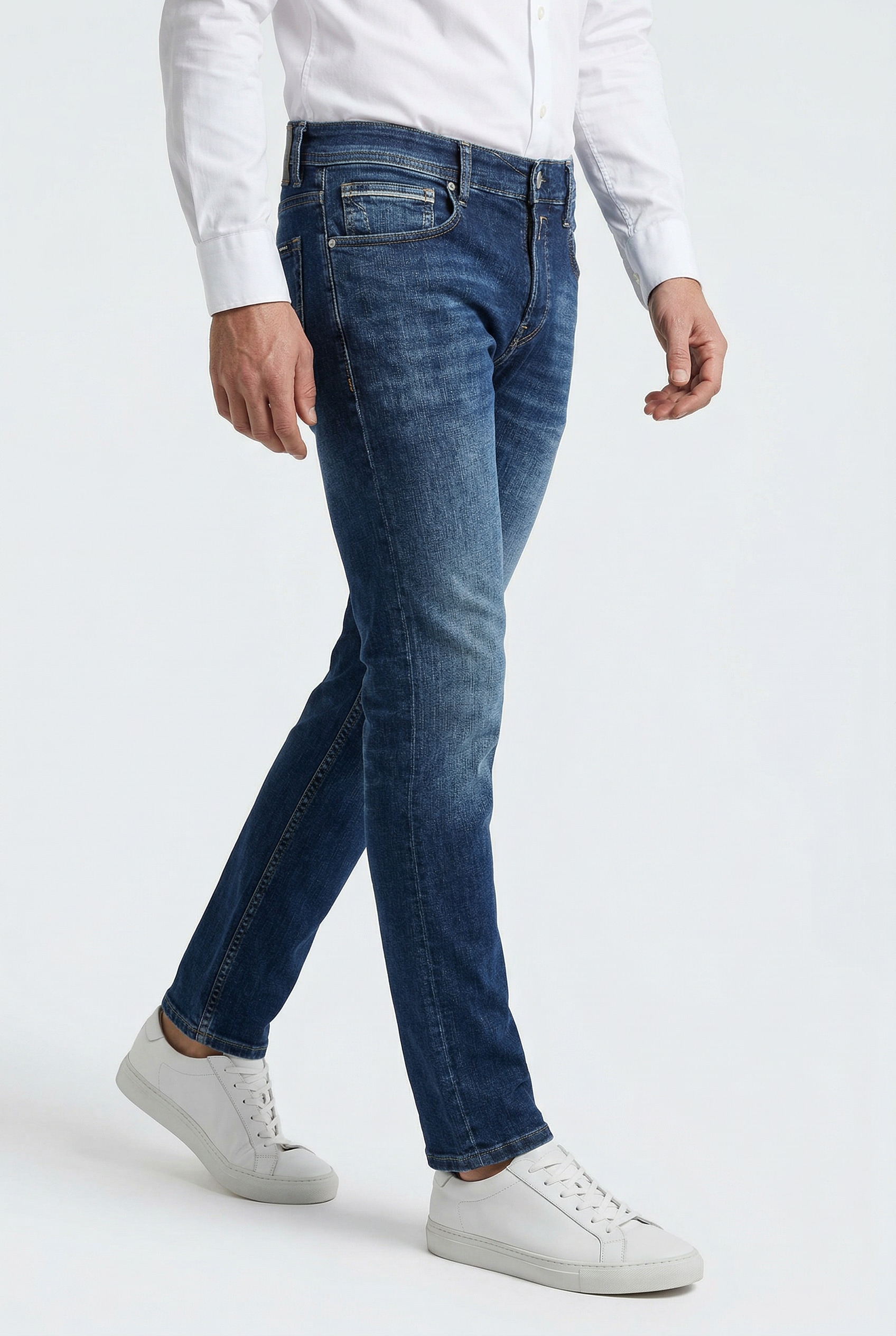 Replay Straight-Jeans »GROVER« in vielen verschiedenen Waschungen, mit Stretch