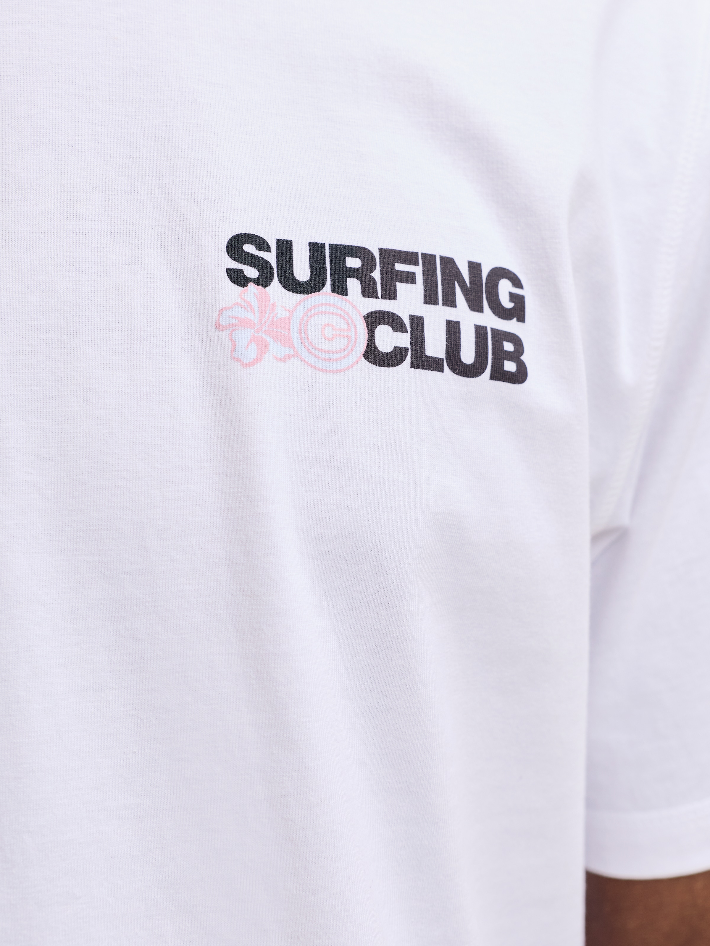 Jack & Jones T-Shirt »JCOMARINA BACK PRINT TEE SS CREW NECK« mit Print
