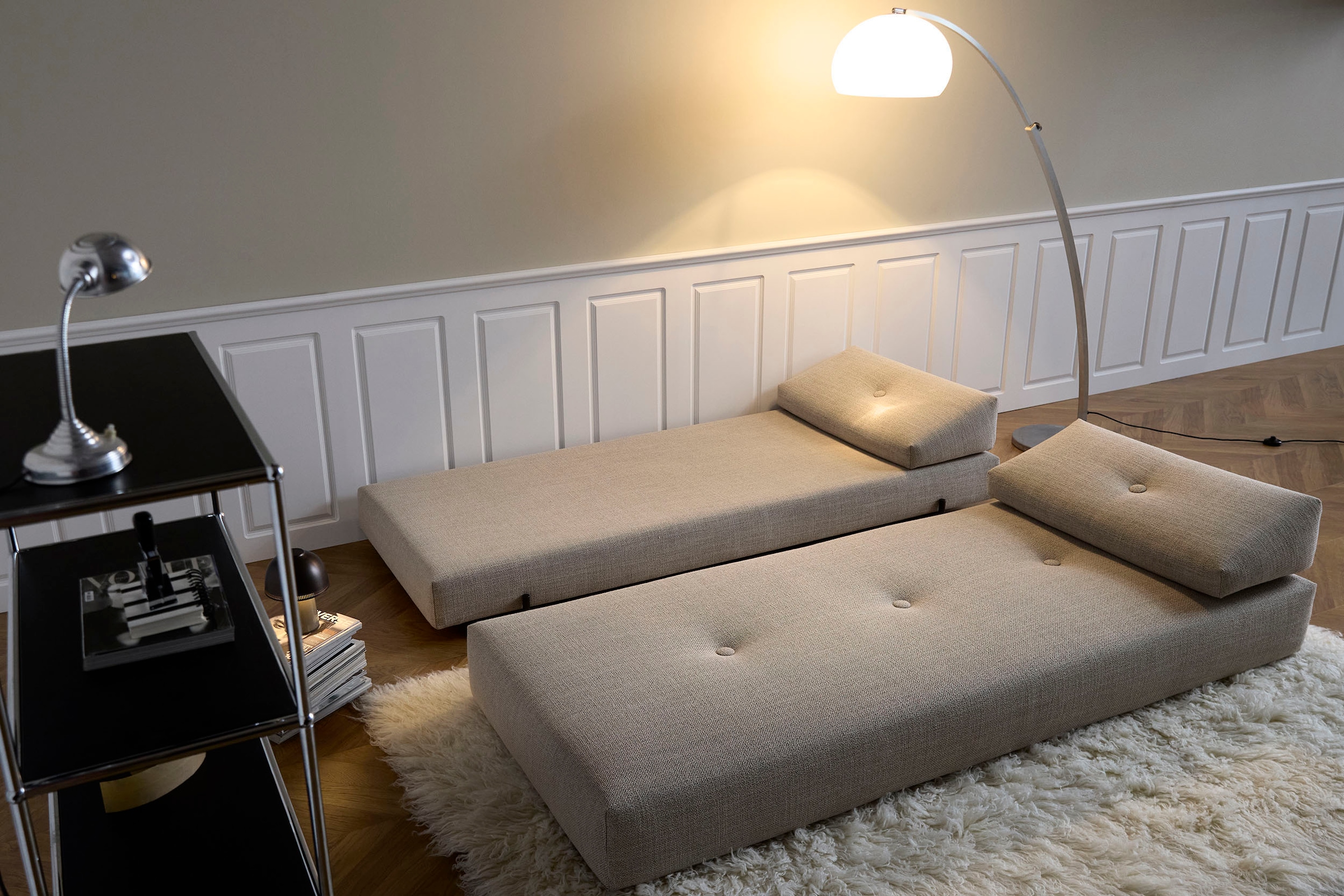 INNOVATION LIVING ™ Stapelliege »Sigmund 579 Eiche-Beine« Daybed mit zwei Federkernmatratzen, Fußteil schwarz