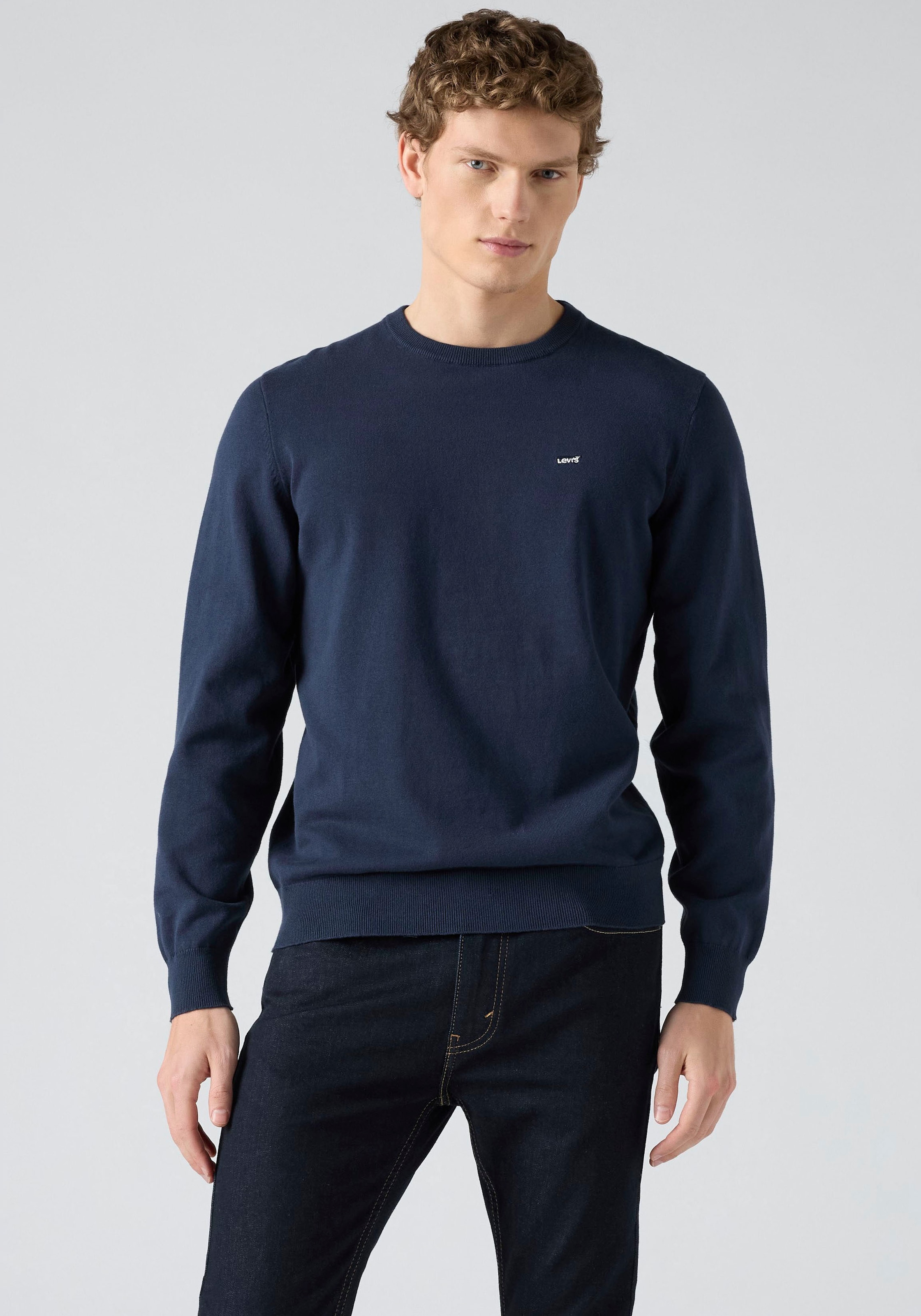 Levi's® Rundhalspullover »LIGHTWEIGHT HM SWEATER« Feingerippte Abschlüsse