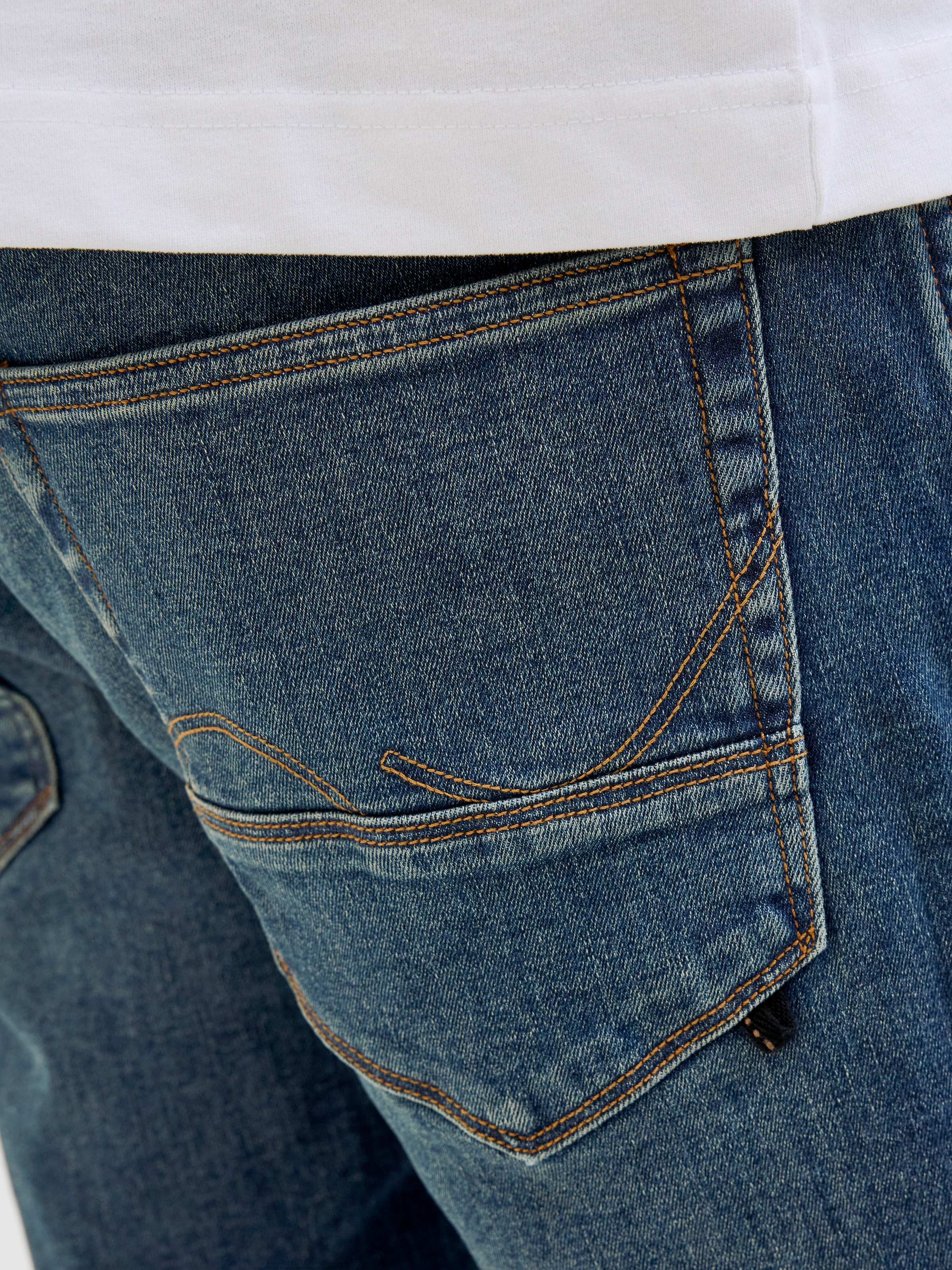 Jack & Jones Shorts »JJIRICK JJFOX SHORTS CB 310 SN«, im Four-Pocket Style