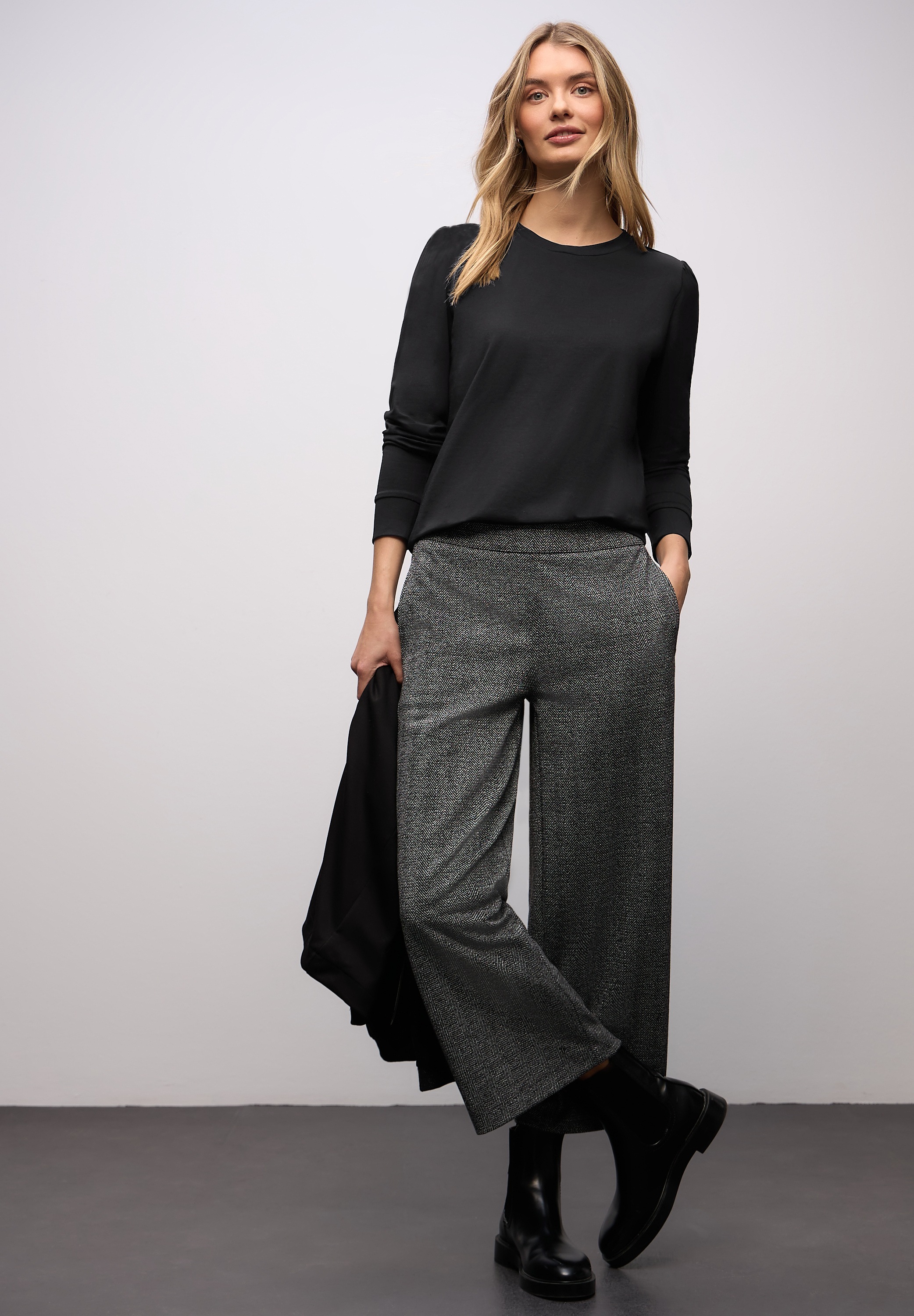 STREET ONE Langarmshirt mit Raffung an der Schulter