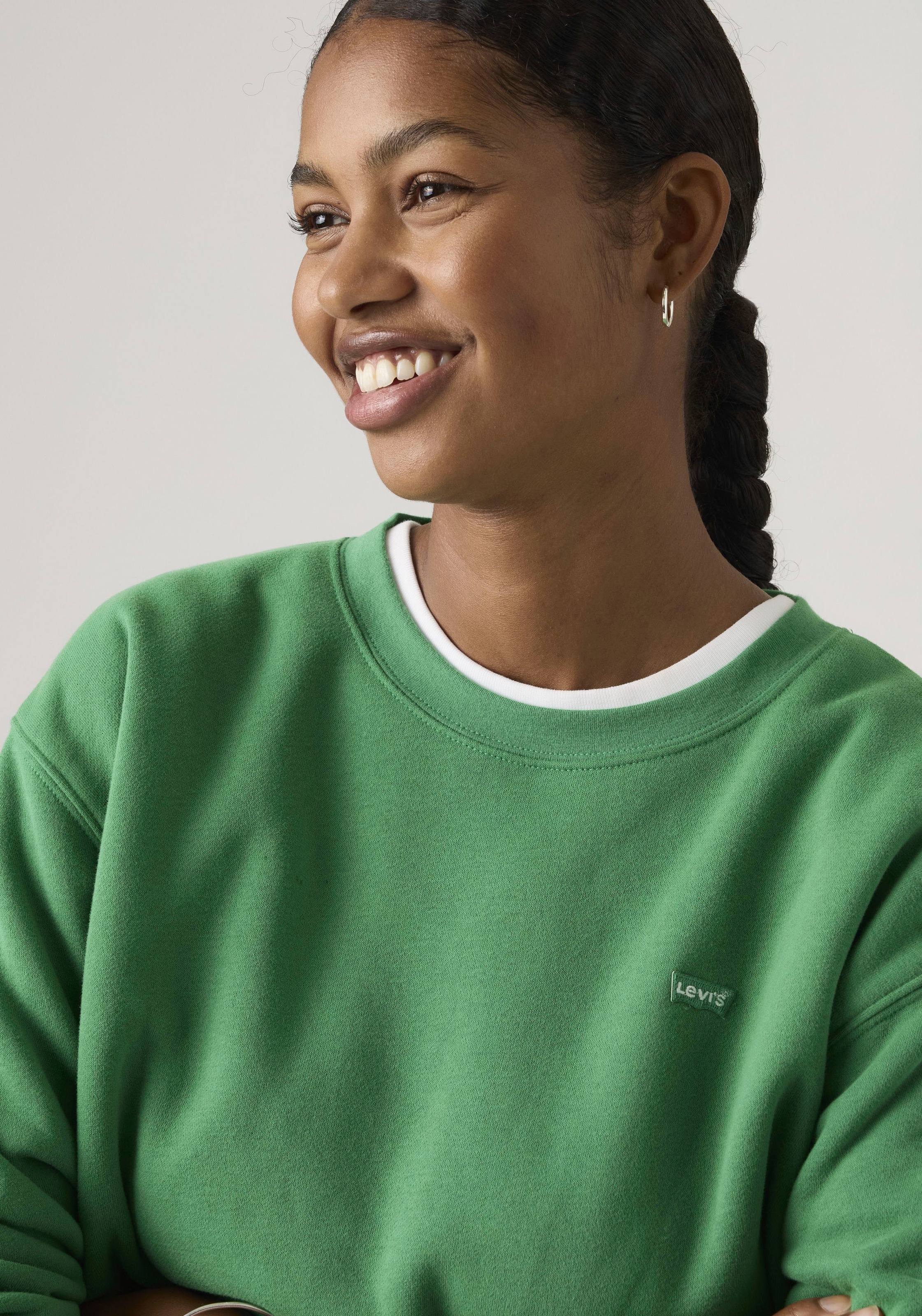 Levi's® Sweatshirt »EVERYDAY CREW SWEATSHIRT«, mit kleinem Logo auf der Brust
