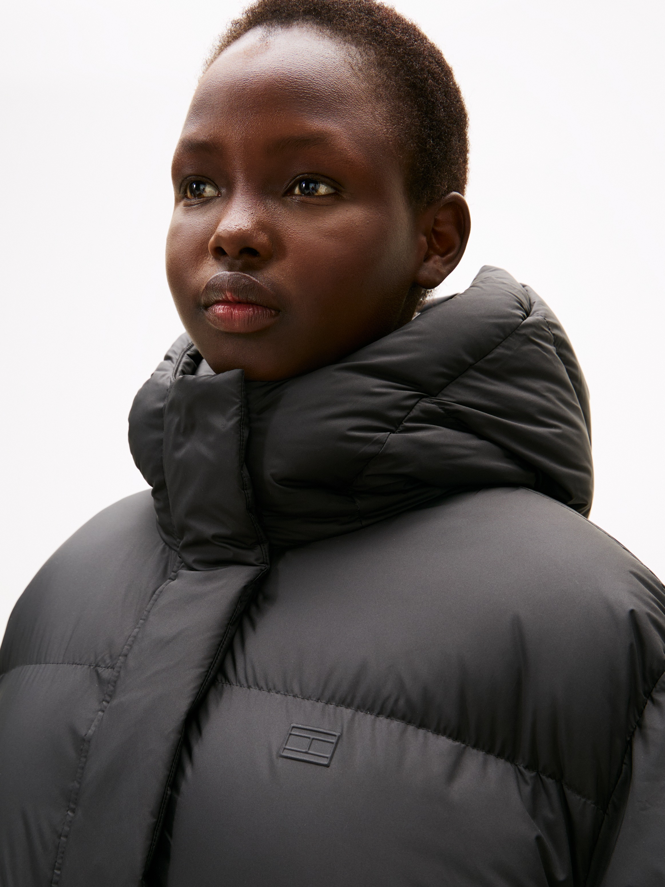 Tommy Hilfiger Curve Daunenmantel »CRV MODERN DOWN REG COAT« in großen Größen