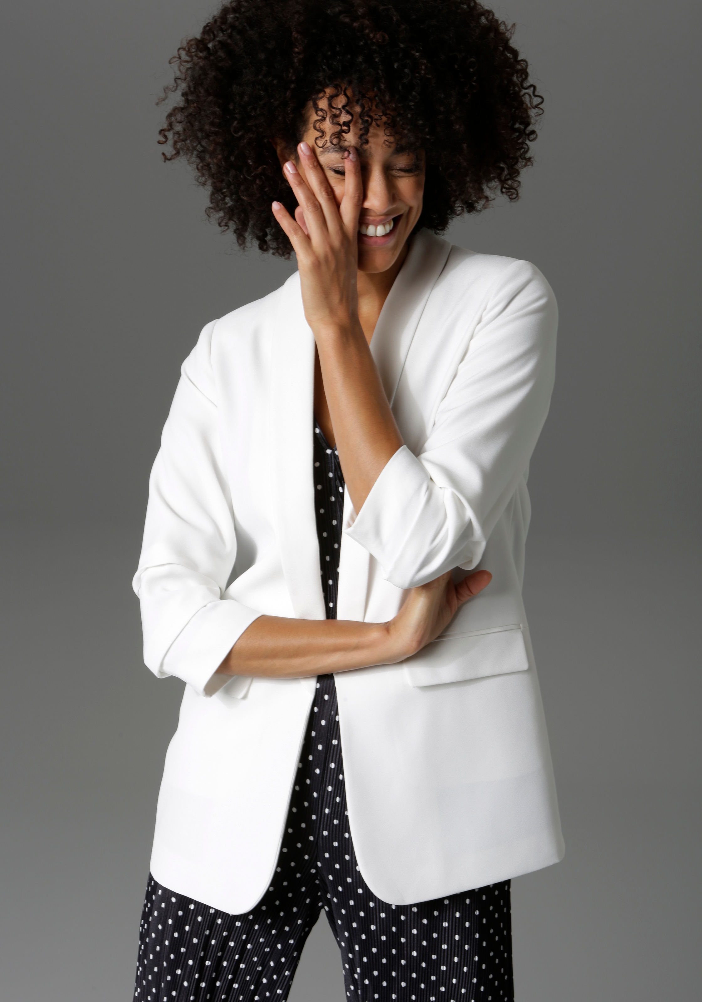 Aniston CASUAL Longblazer, mit extravaganten, gerafften Ärmeln - NEUE KOLLEKTION