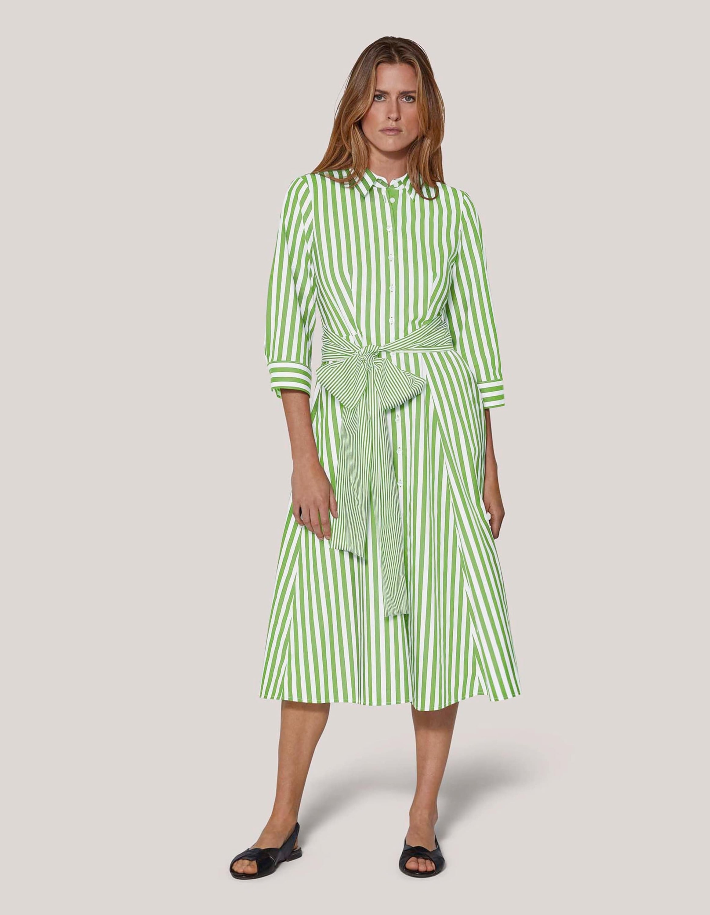 MADELEINE Sommerkleid »Kleid Gestreiftes Hemdblusenkleid mit Bindeschärpe«