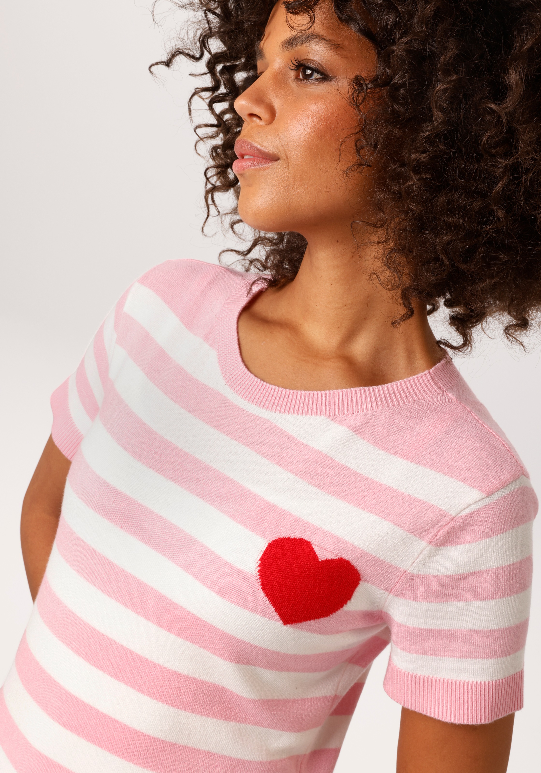 Aniston CASUAL Strickpullover , gestreift mit eingestricktem Herz - NEUE KOLLEKTION