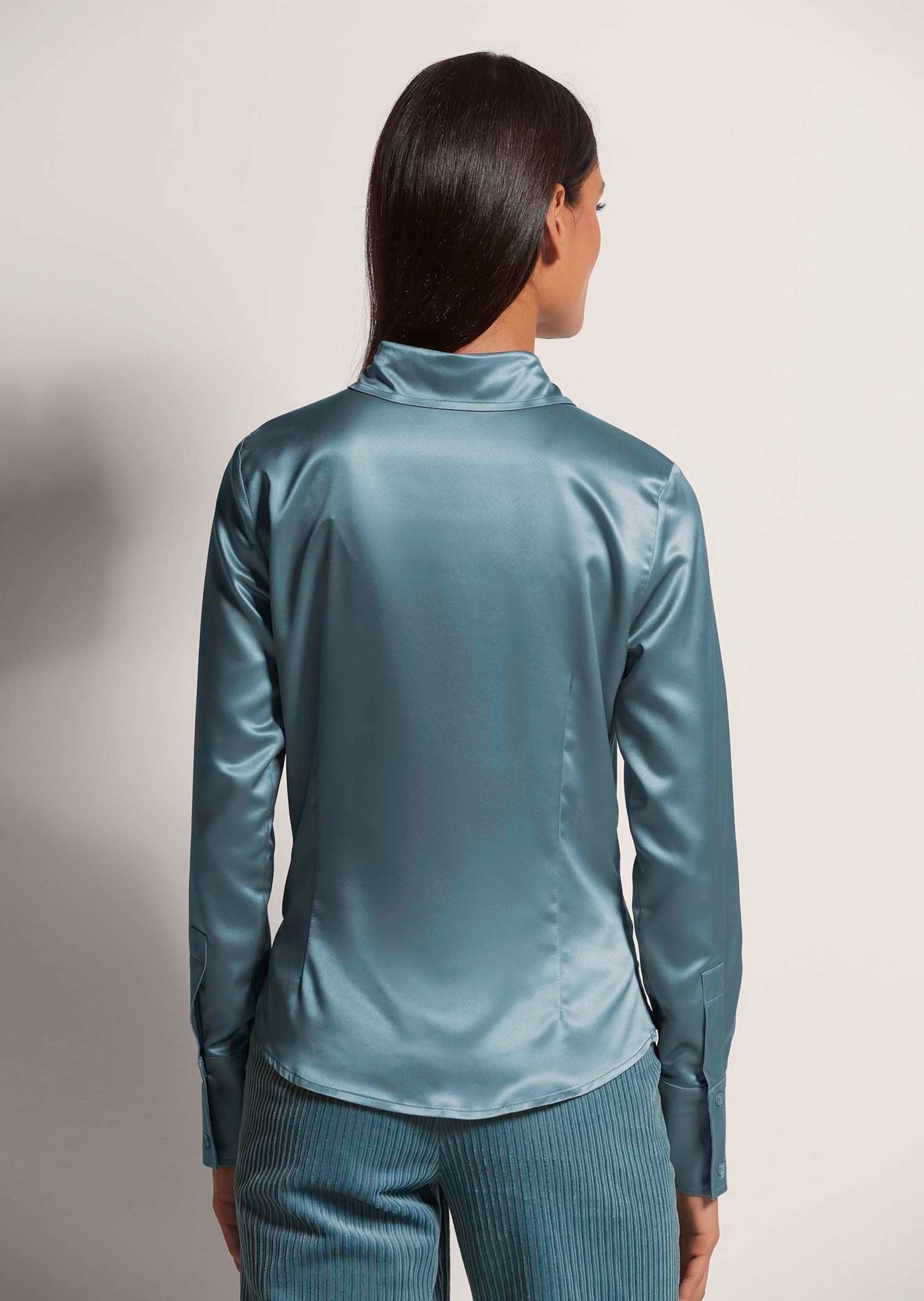 MADELEINE Hemdbluse »Bluse Hemdbluse mit glänzendem Finish«