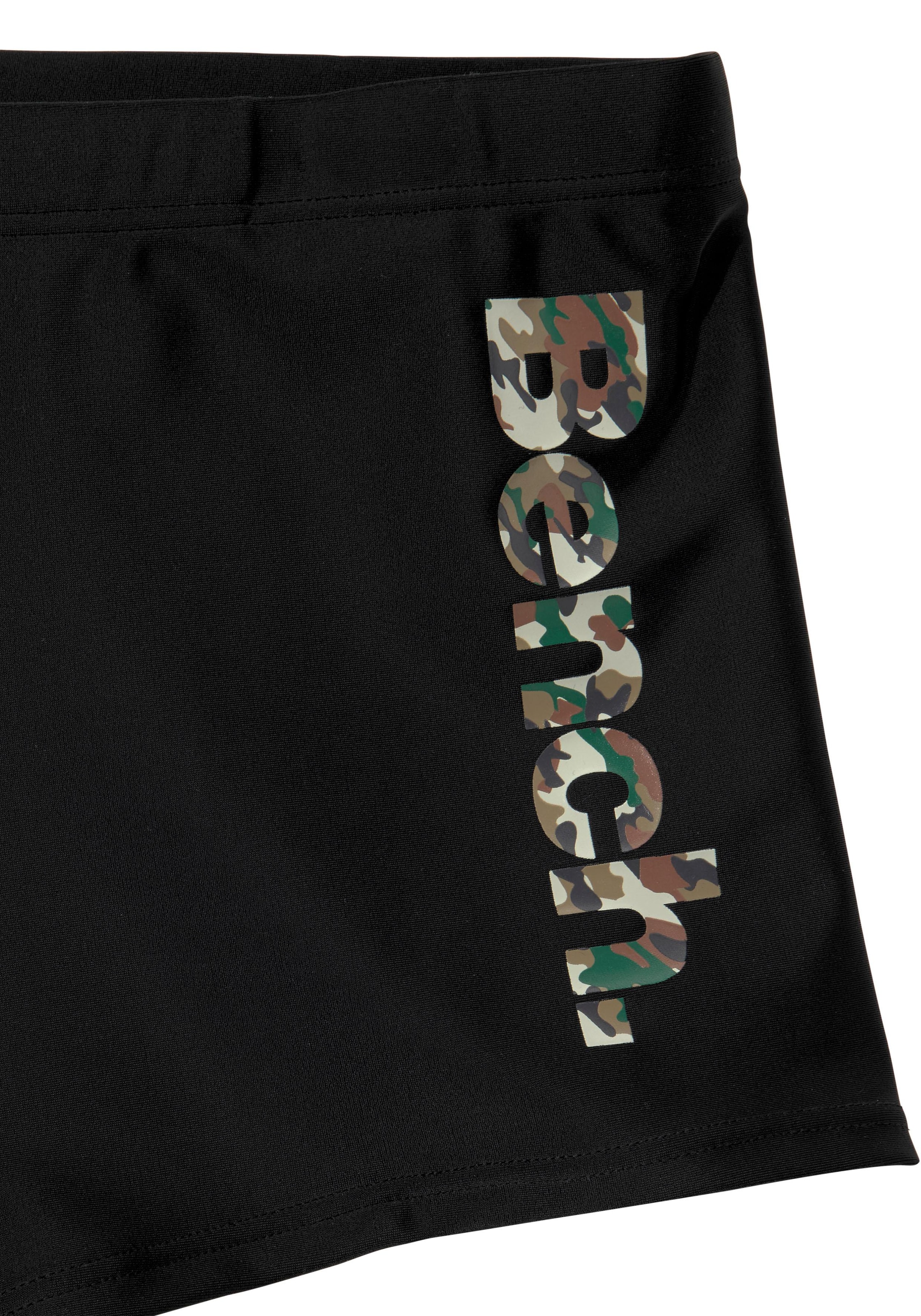 Bench. Boxer-Badehose, mit coolem Logo in Tarnfarben-Optik