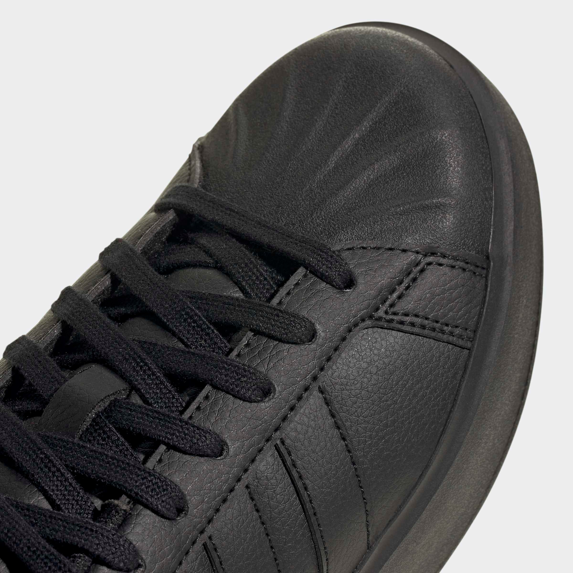 adidas Sportswear Plateausneaker »STREETTALK BOLD«  inspiriert vom Design des adidas Superstar