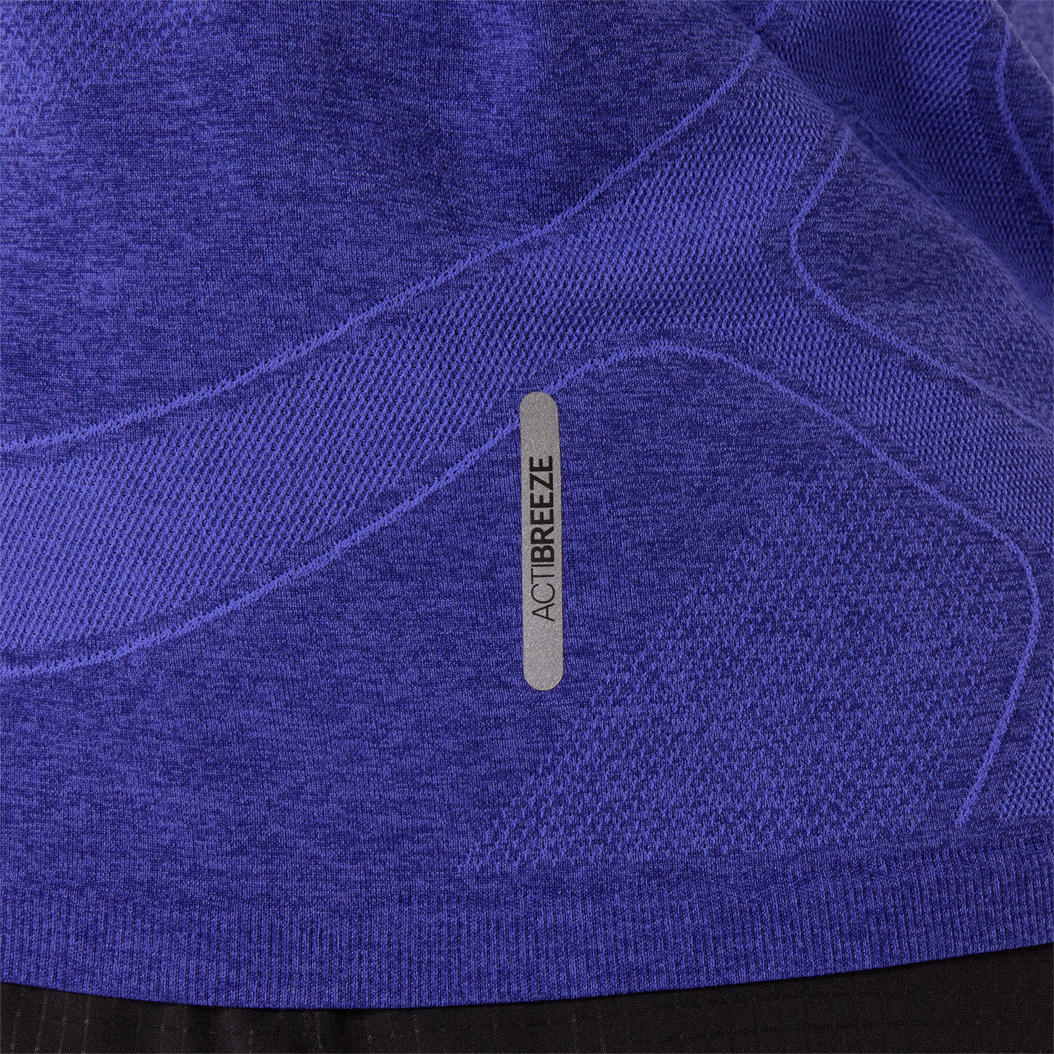 Asics Laufshirt »ROAD SEAMLESS SS TOP« nahtlose Strickkonstruktion, mit kurzen Ärmeln, mit Daumenlöchern