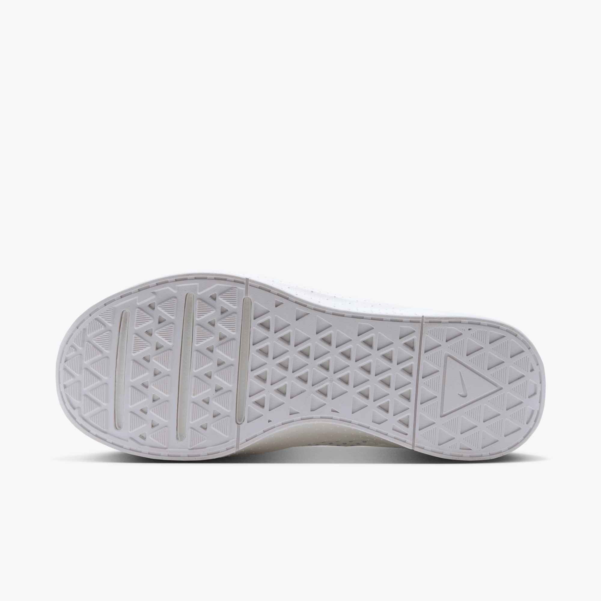 Nike Trainingsschuh »MC Trainer 4«  ideal für Gym und Fitnessstudio