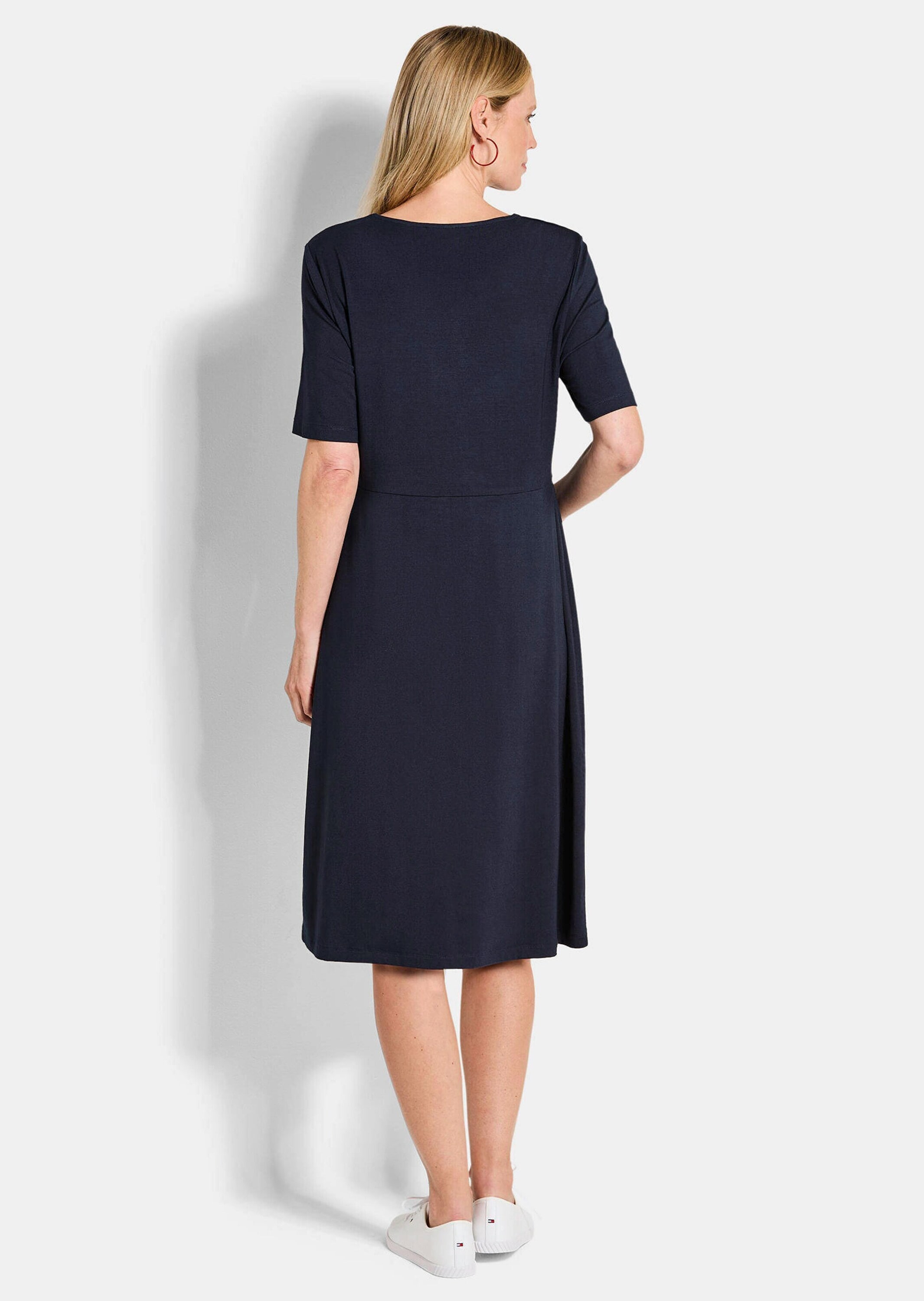 GOLDNER Jerseykleid »Kurzgröße Viskosekleid mit Kellerfalten« Ohne Taschen stretchbequemer Viskosejersey