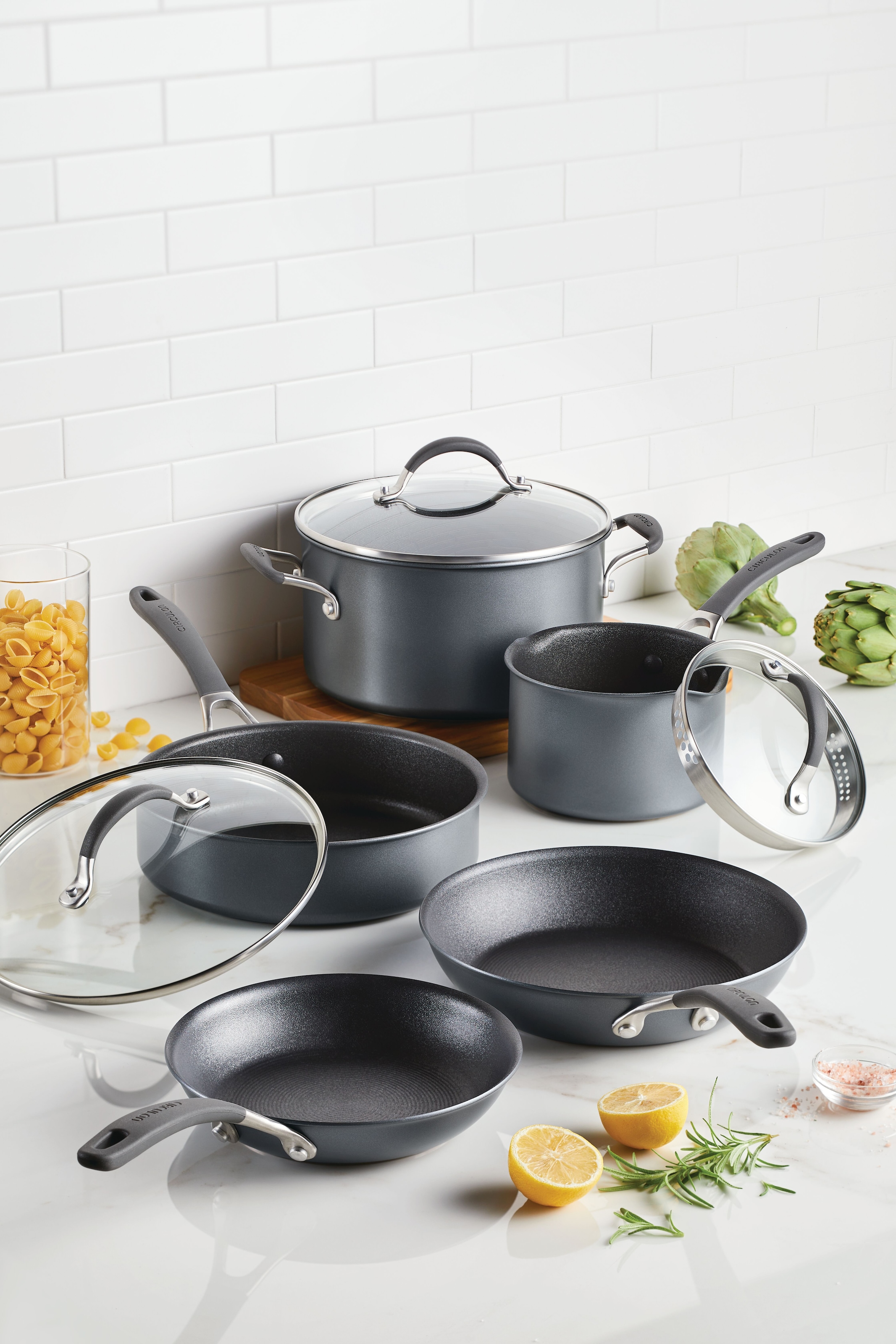 Circulon Topf-Set »Circulon A1 Topf- und Bratset, 8-tlg.« Set, 2 Pfannen, 3 Töpfe, 3 Deckel, 8 Stk. tlg. Aluminium | Edelstahl