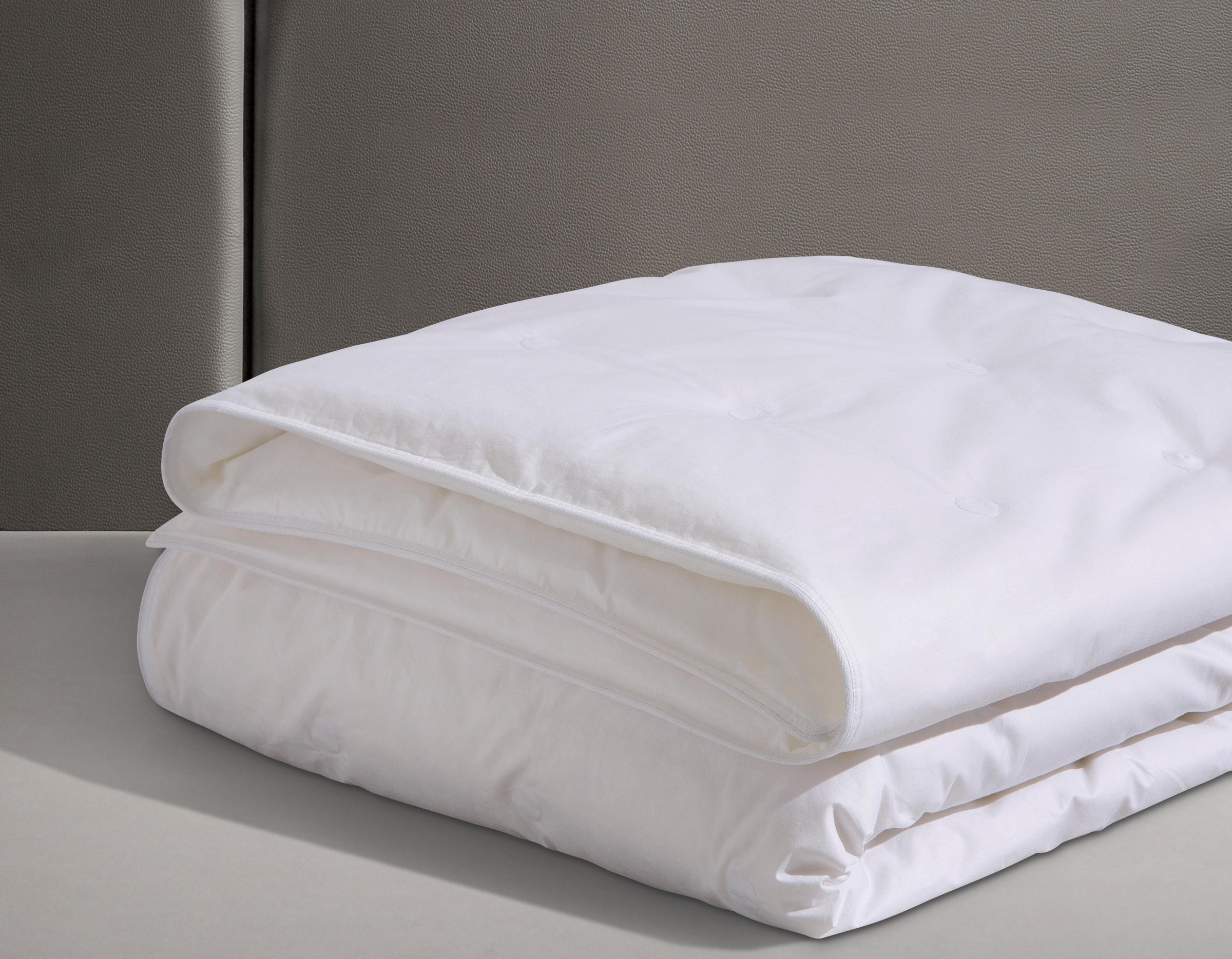 OBB Daunenbettdecke + Federkissen »Emilias« Bettwaren-Set, 135x200 oder 155x220 cm, für Sommer oder Winter