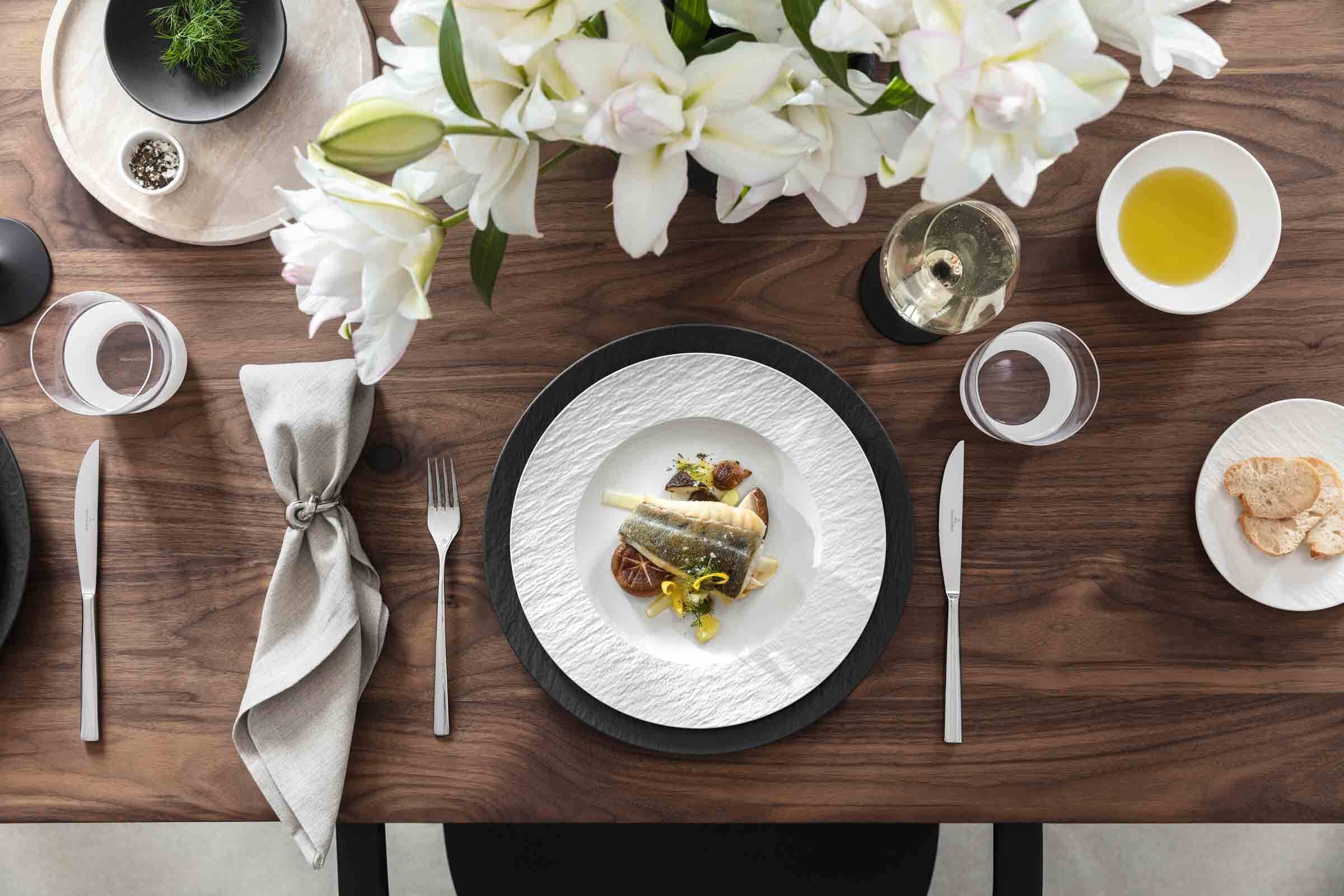Villeroy & Boch Geschirr-Set »Teller-Set Manufacture Ice 8er Set weiß« Spülmaschinenfest, Mikrowellensicher