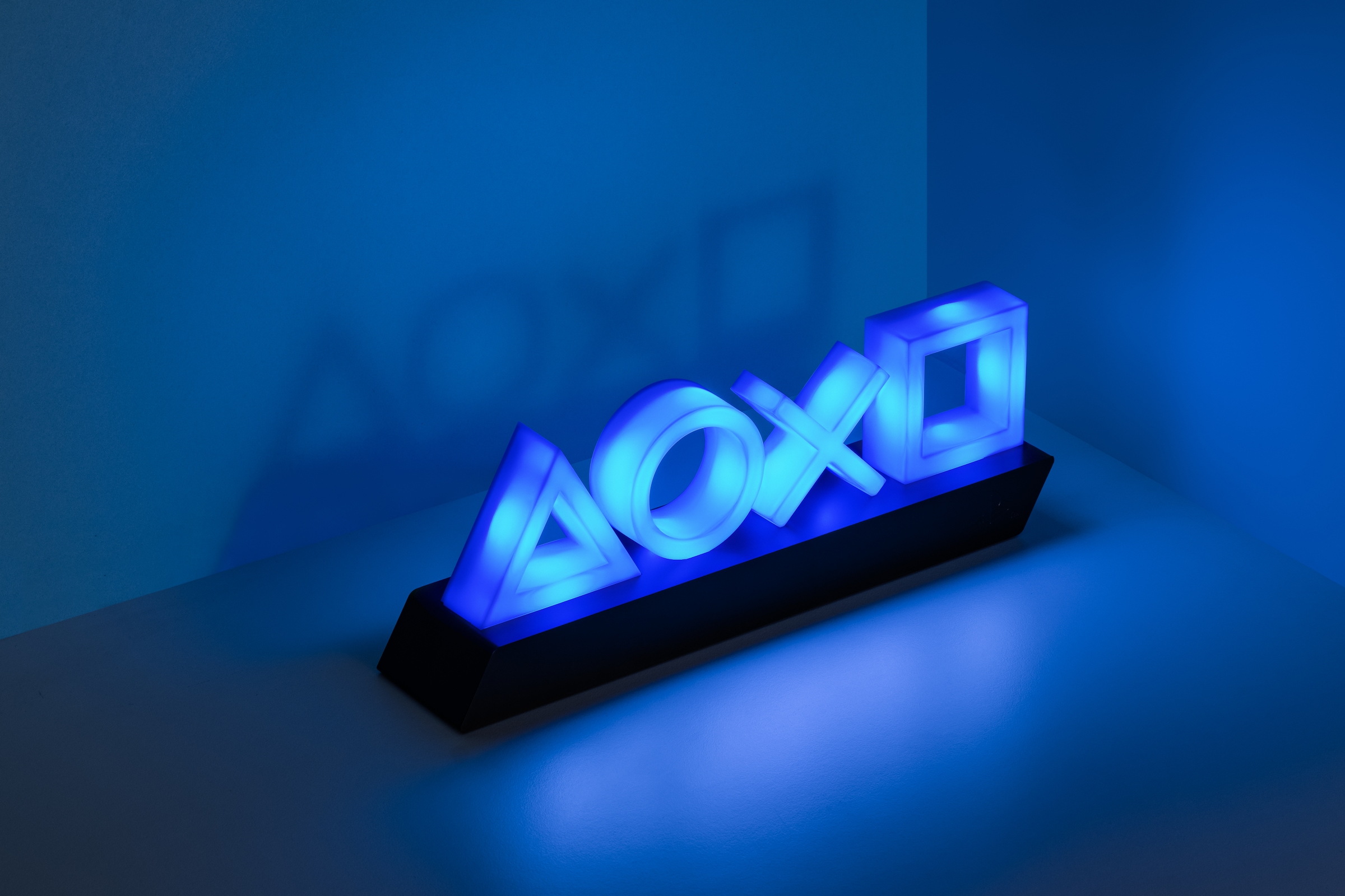 Paladone LED Dekolicht »Playstation 5 Icons Leuchte (weiss/blau)«