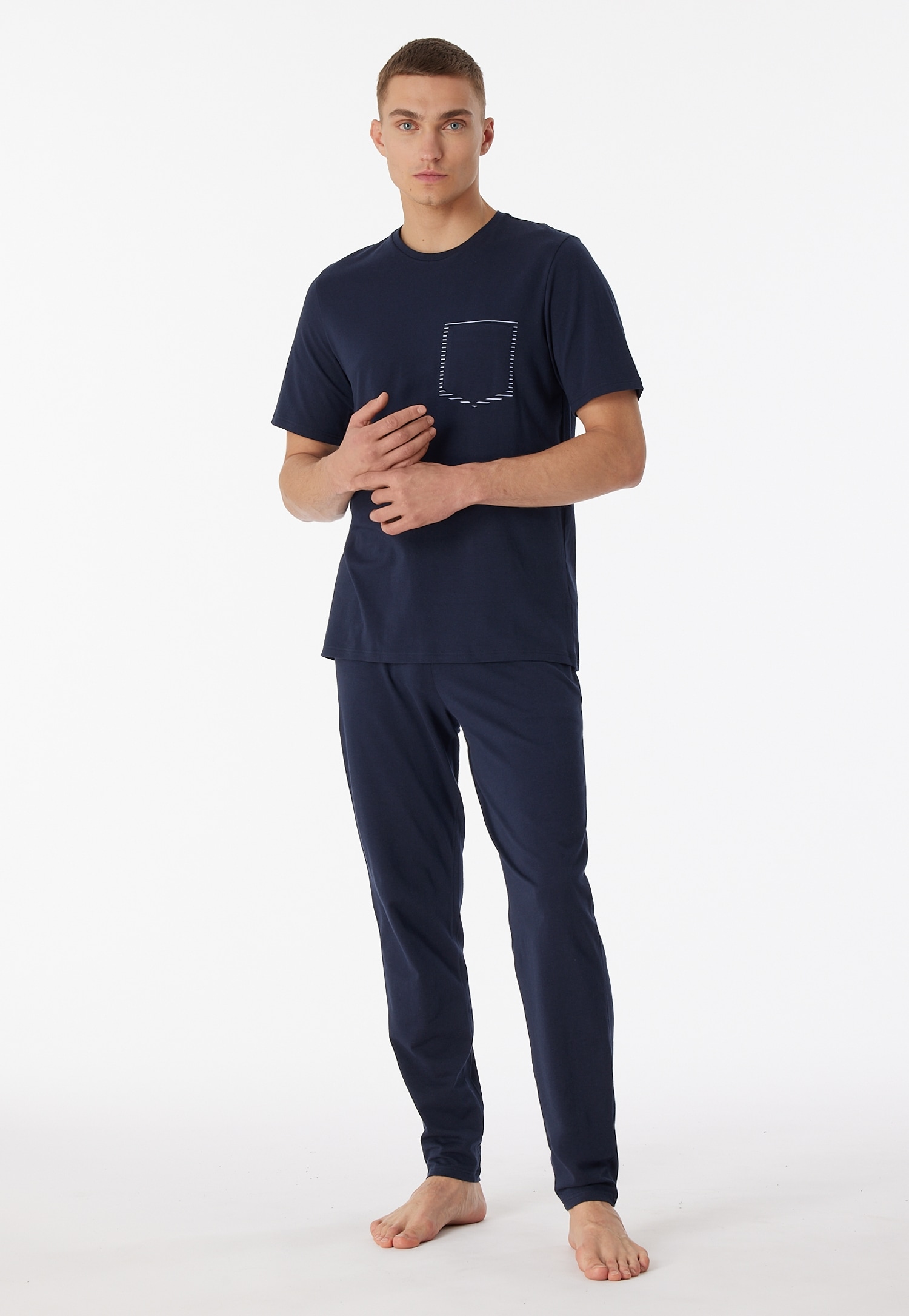 Schlafanzug »"95/5"«, (2 tlg.), unifarbenes T-Shirt mit Rundhalsausschnitt