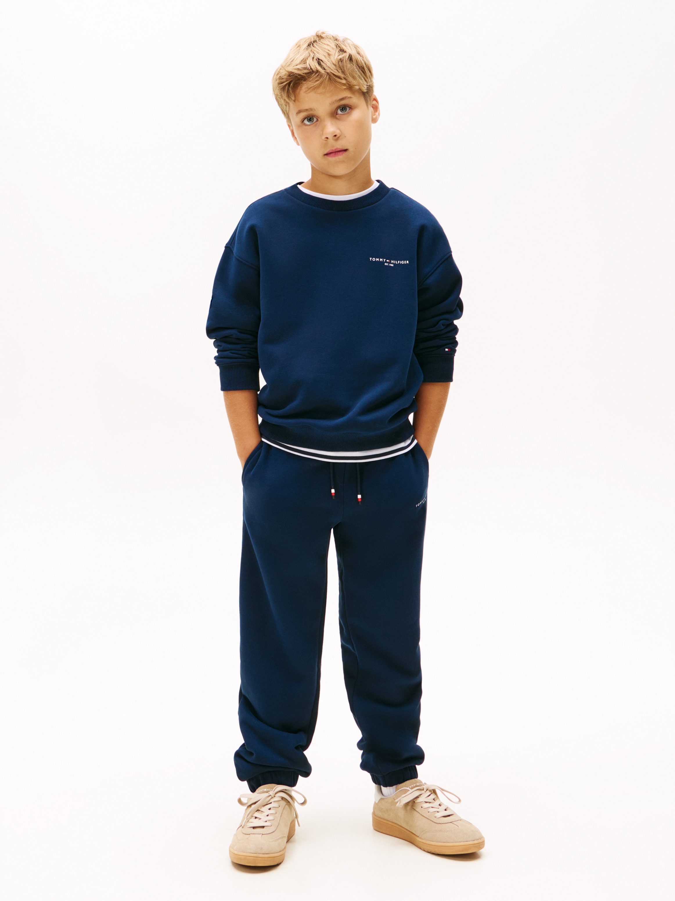 Tommy Hilfiger Langarmshirt & Hose »MINI CORP C-NECK SWEATSHIRT SET« 2 Stk. tlg. Kinder bis 16 Jahre