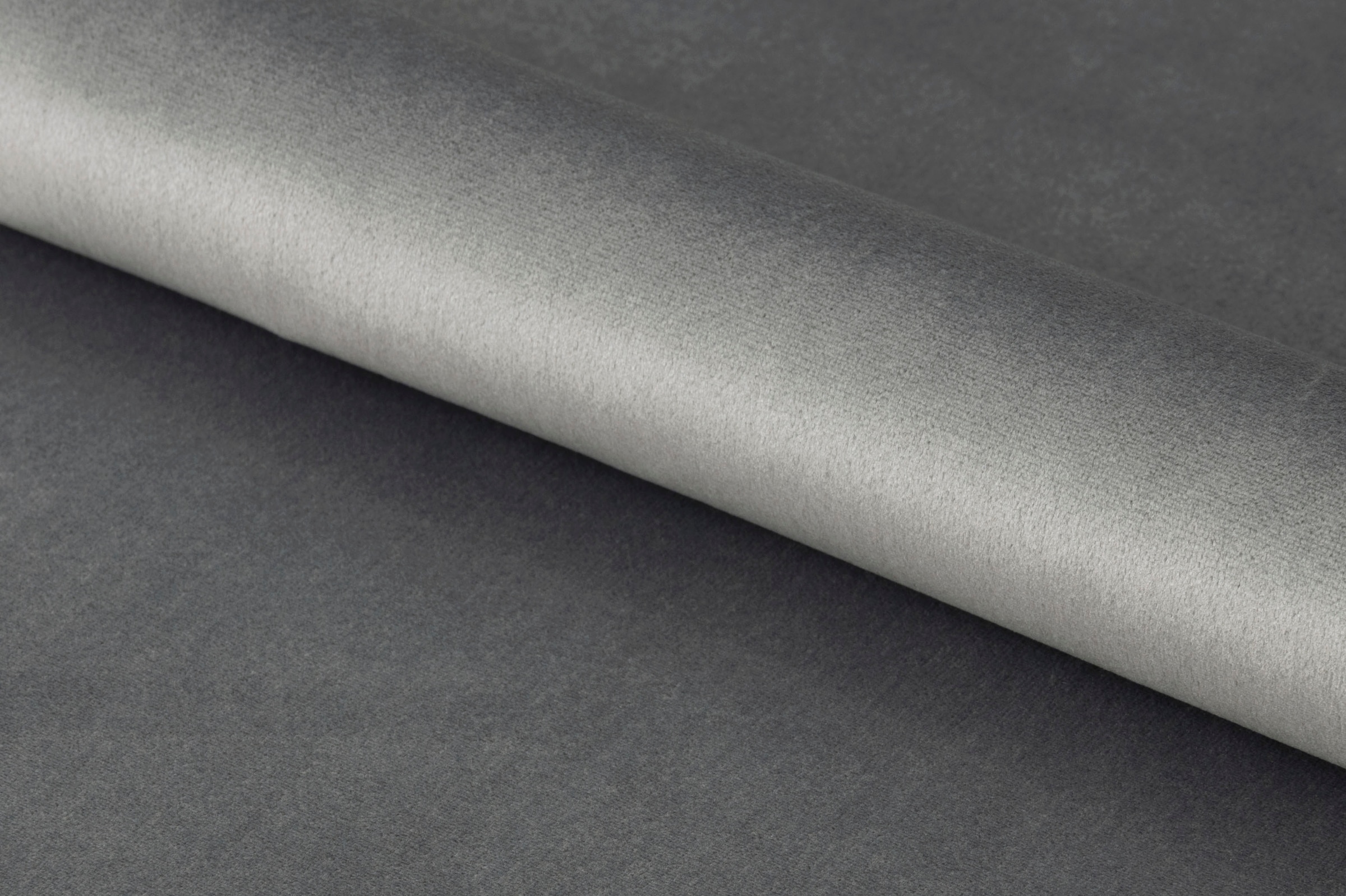 ACTONA GROUP Esszimmerstuhl »Doris«, (Set), 2 St., Polyester, mit lebendigem Stoff, schlanke, schwarze Metallbeine