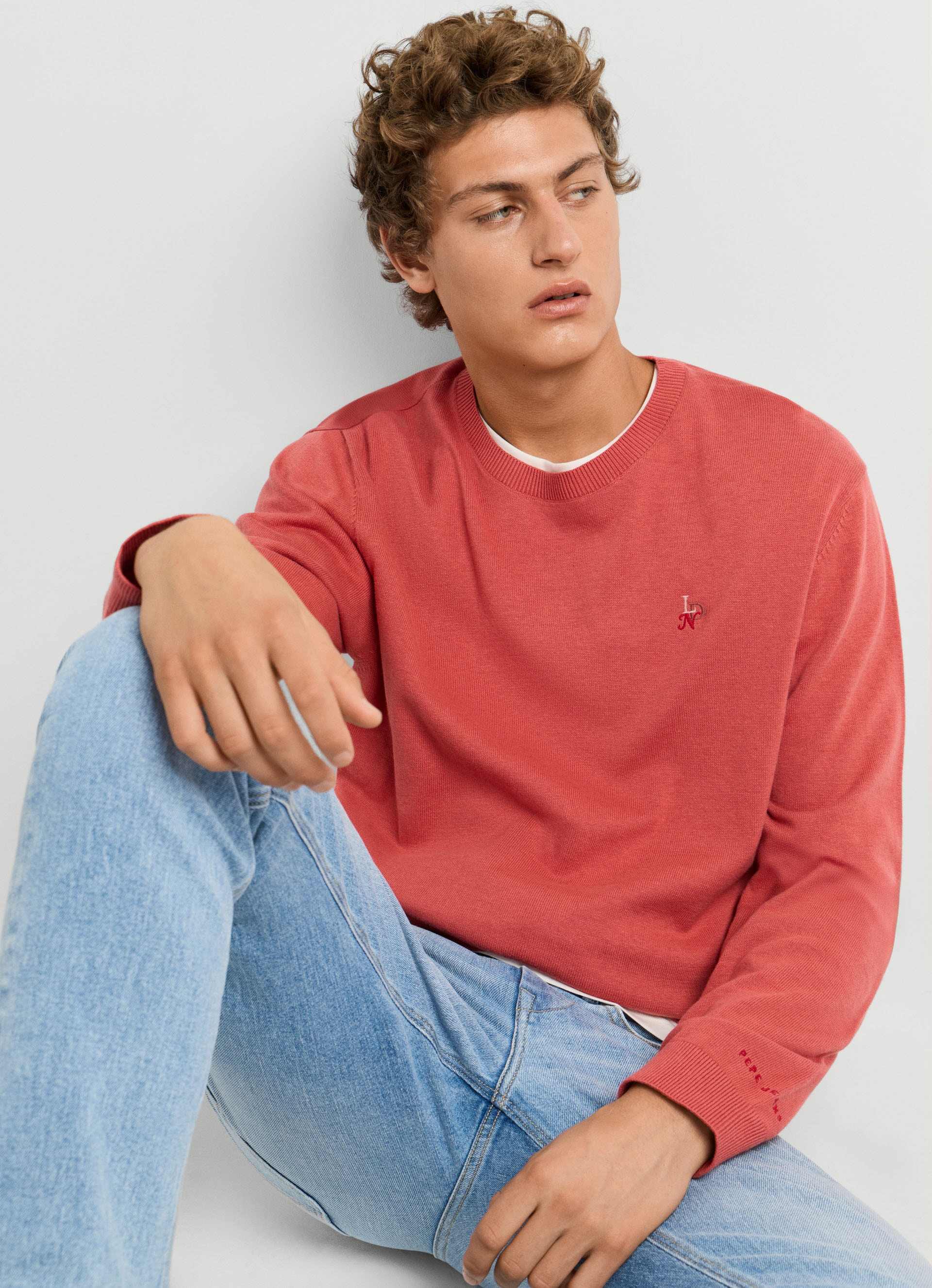 Pepe Jeans »DANIELS« mit gestickten Details, Baumwolle