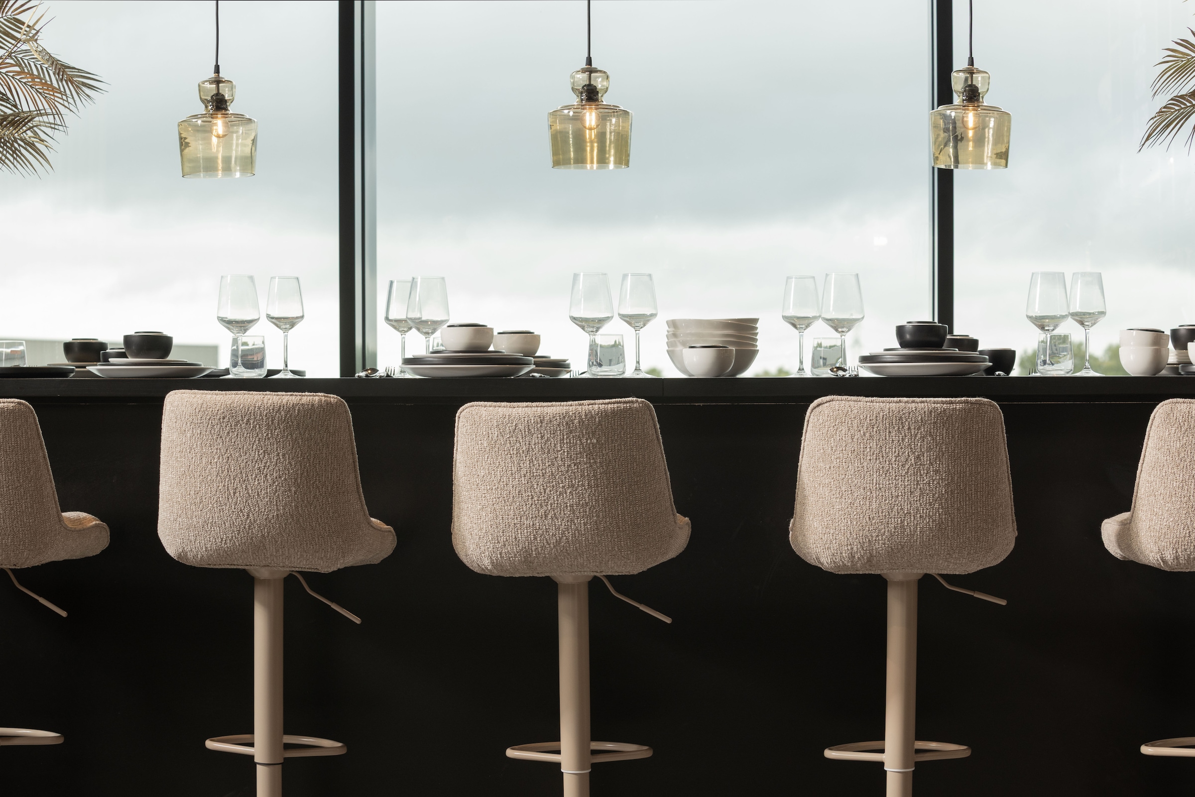 WOOOD Barhocker »Marten höhenverstellbar und drehbar mit Metallgestell 45 x 50 x 110 cm« Gewebter Bezug, Sehr hohe Verschleißfestigkeit, Tragkraft 120 kg