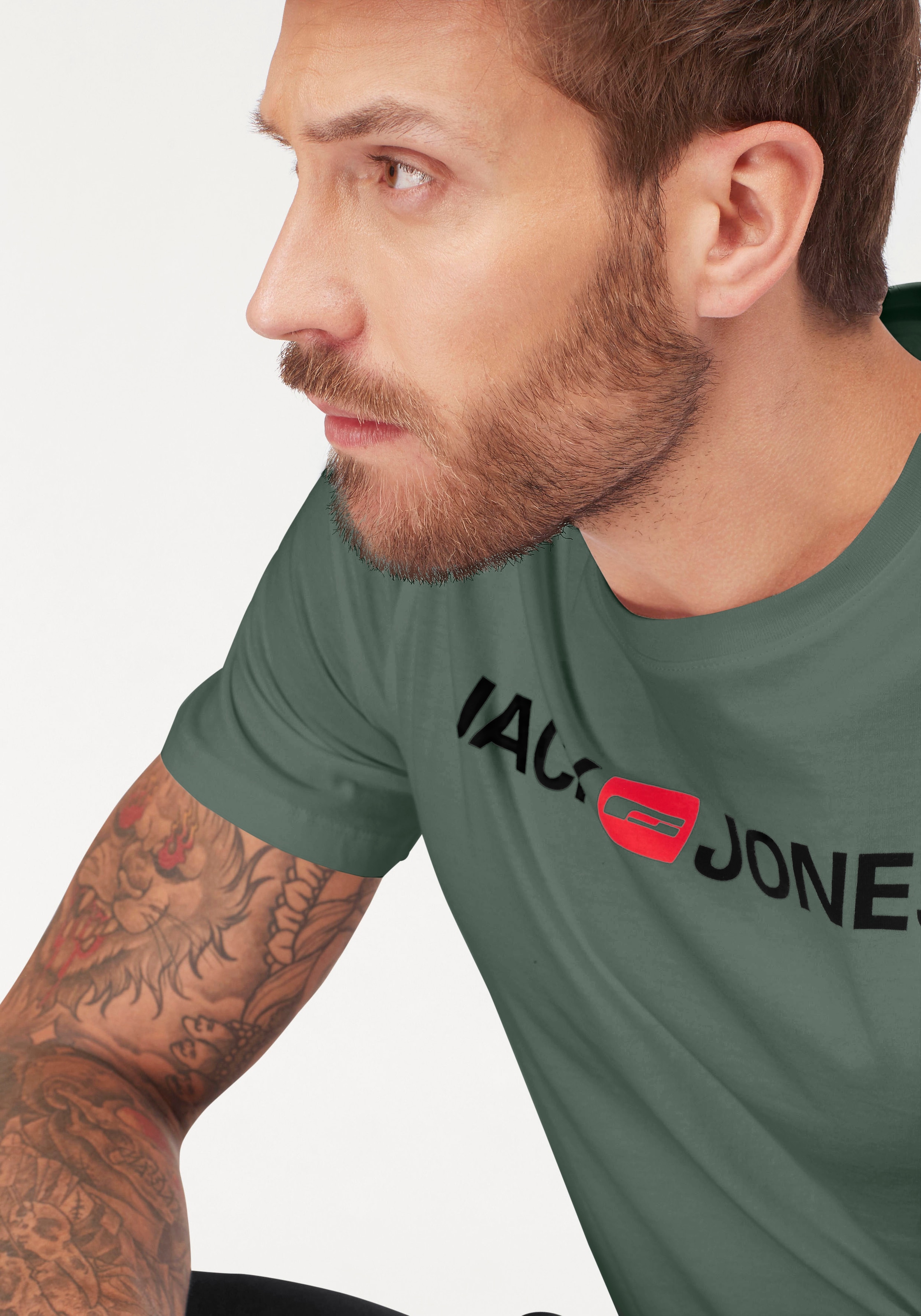 Jack & Jones T-Shirt »JJECORP   mit Print, vielseitig kombinierbar für den Alltag« Logodruck, modisch, regular fit, Baumwolle, Rundhals