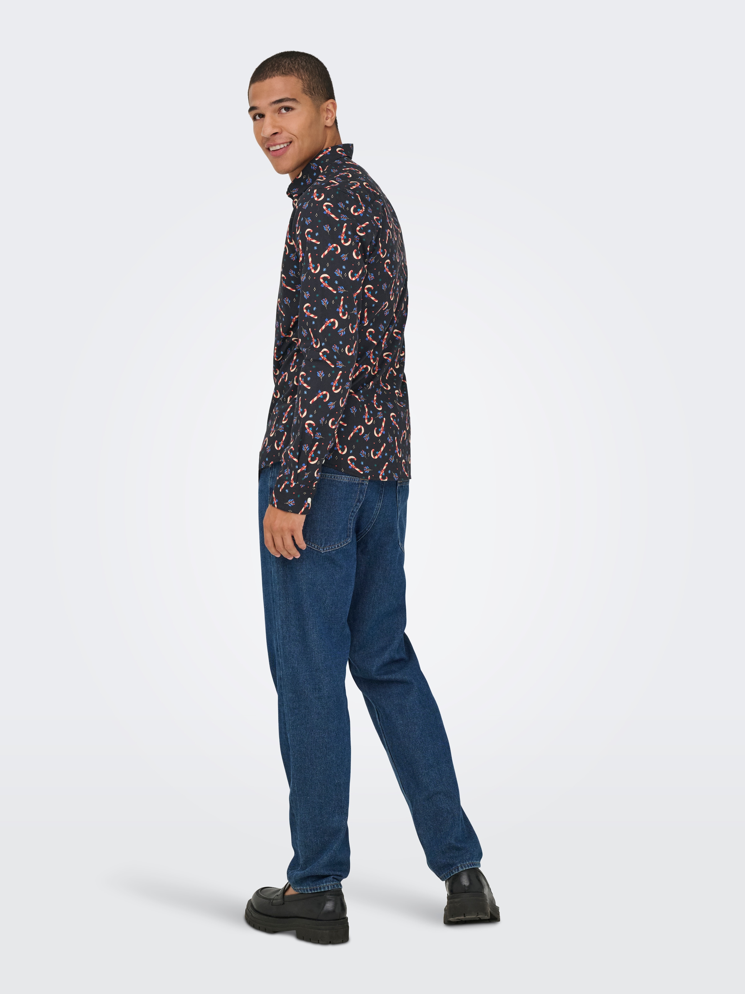 ONLY & SONS Langarmhemd »ONSELF XMAS AOP SLIM POPLIN LS SHIRT«
