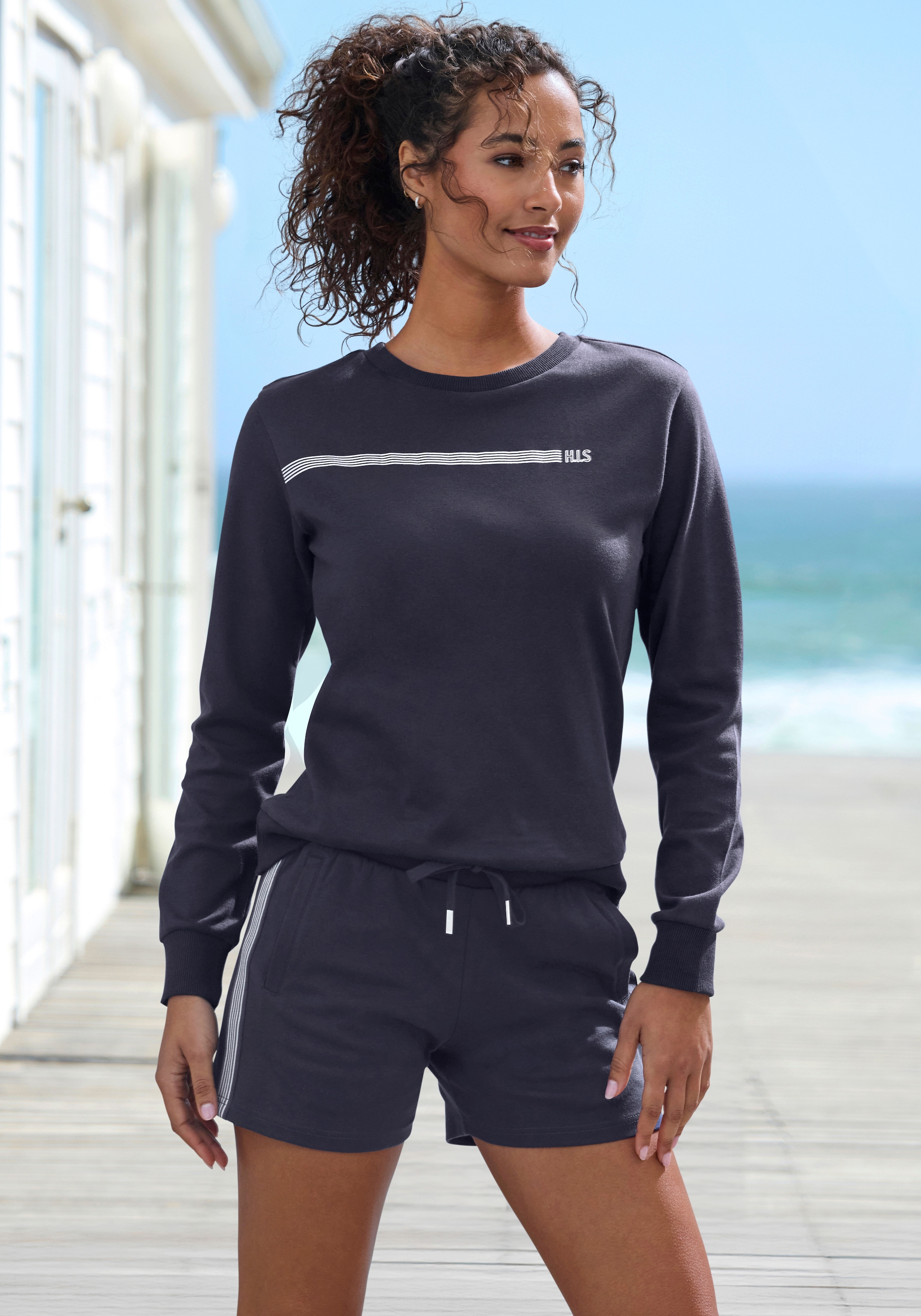 H.I.S Sweatshirt , Basic mit Logodruck, Loungewear
