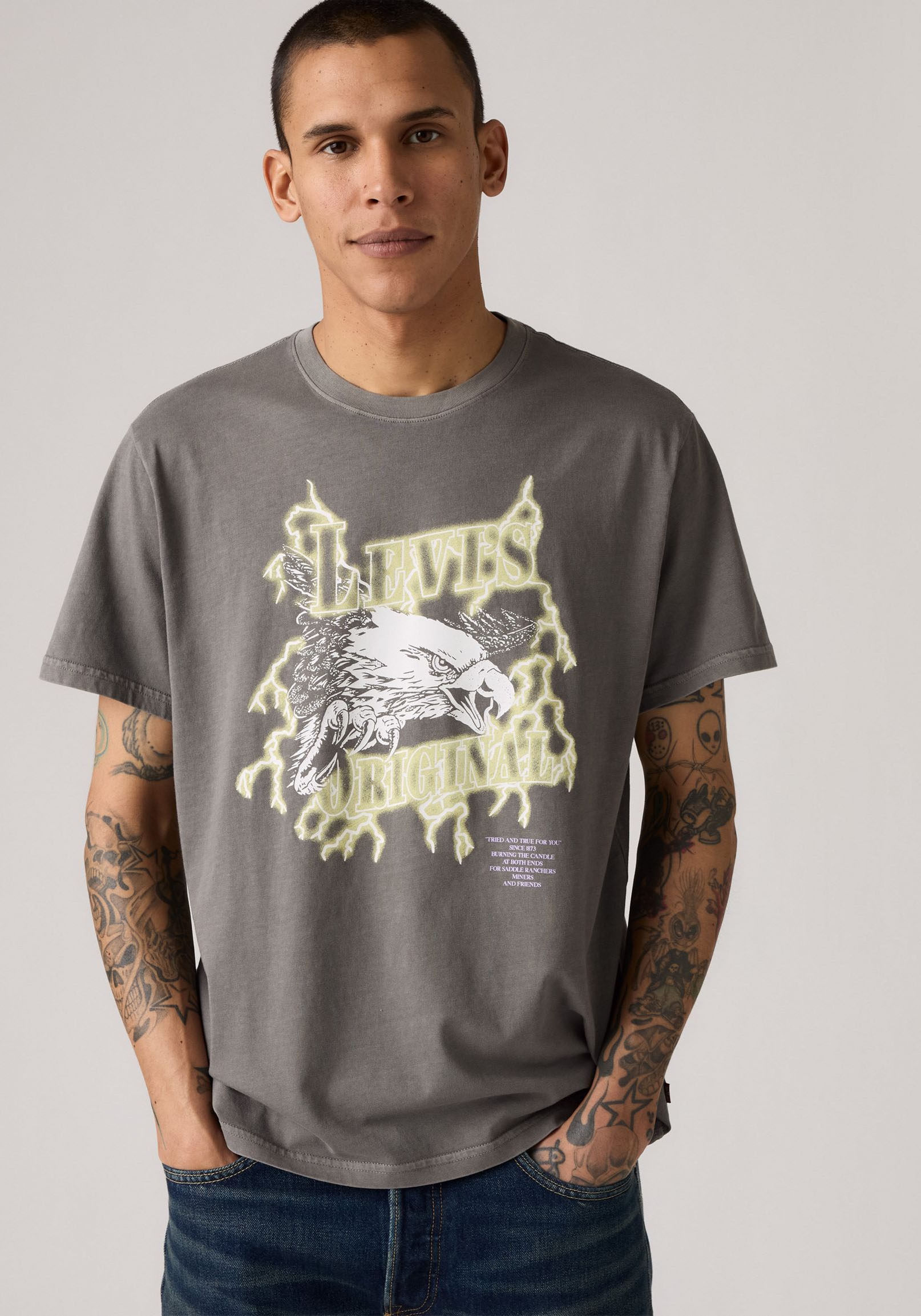 Levi's® T-Shirt »SS RELAXED FIT TEE«, mit Logo Druck