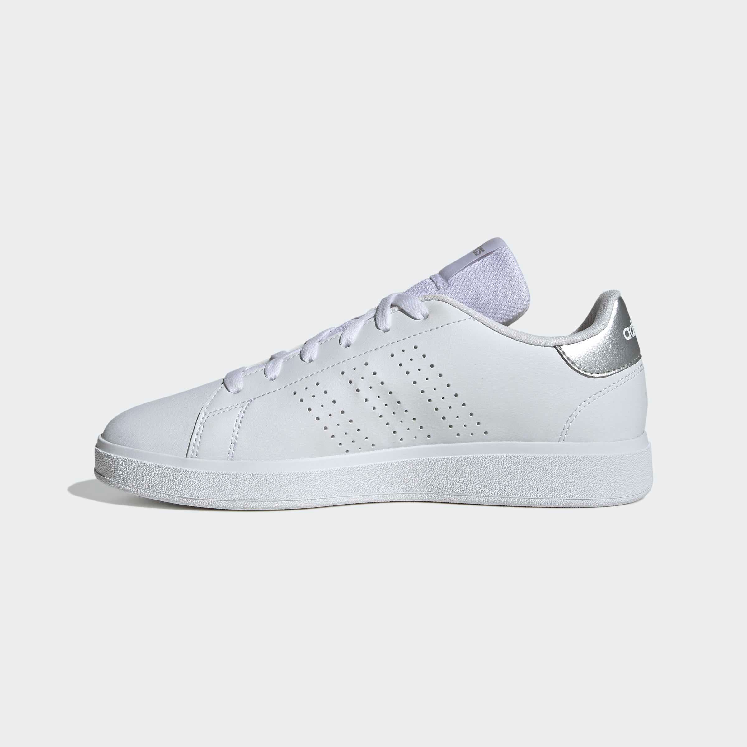 adidas Sportswear Sneaker  inspiriert vom Design des adidas stan smith