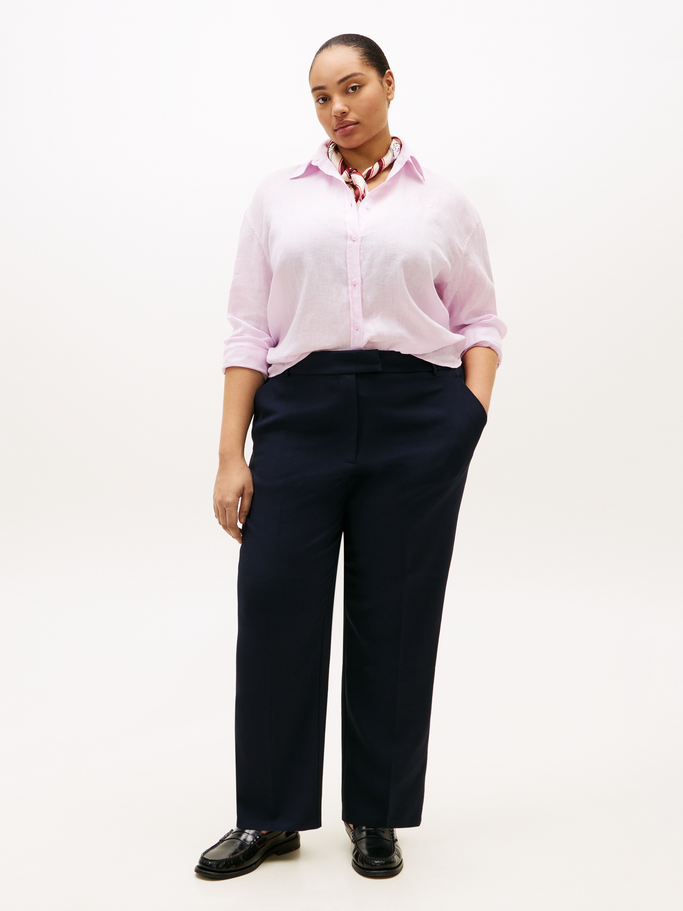 Tommy Hilfiger Curve Langarmbluse »CRV ESS LINEN ROUND HEM SHIRT« in großen Größen, oversize