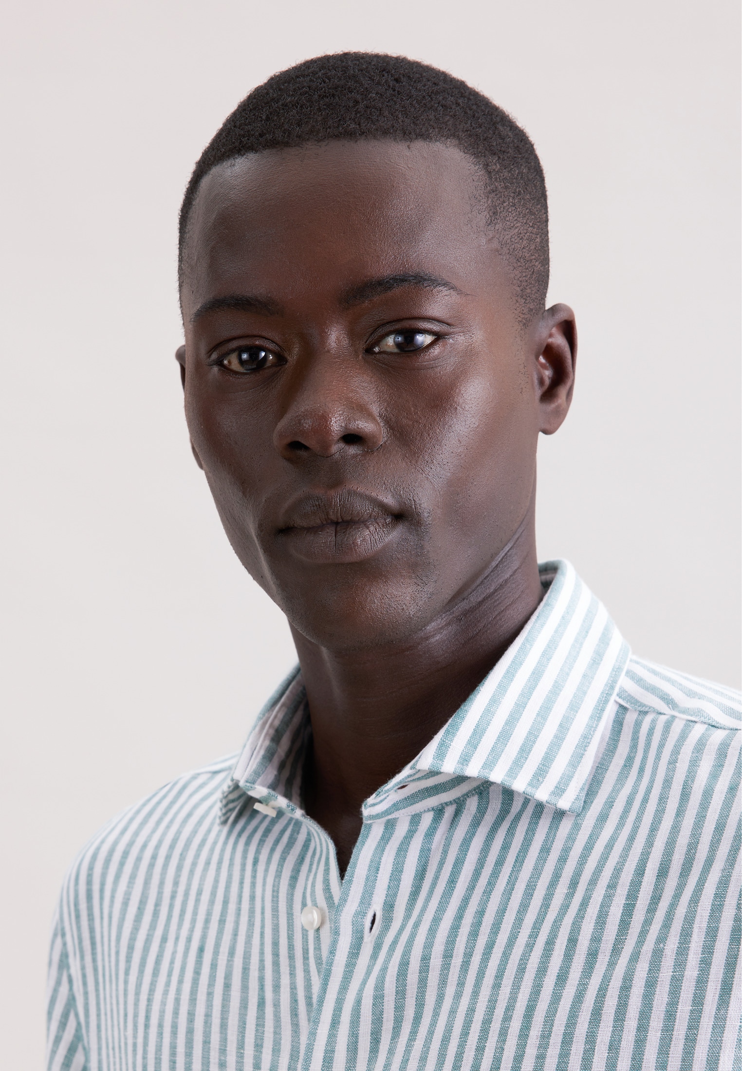 seidensticker Leinenhemd »Schwarze Rose« Slim 1/1 Kentkragen Gestreift