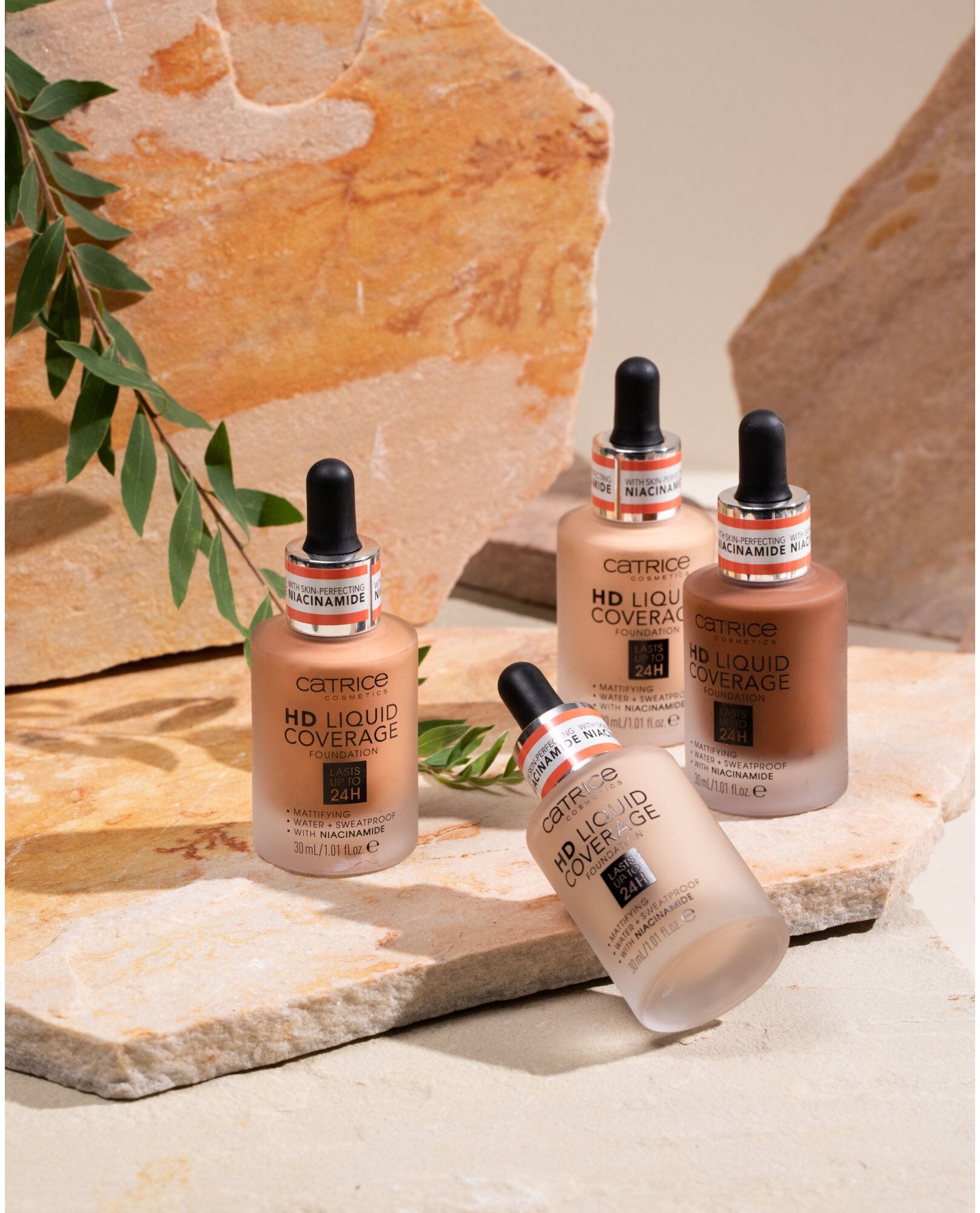 Catrice Foundation »HD Liquid Coverage Foundation«, mit leichter Textur