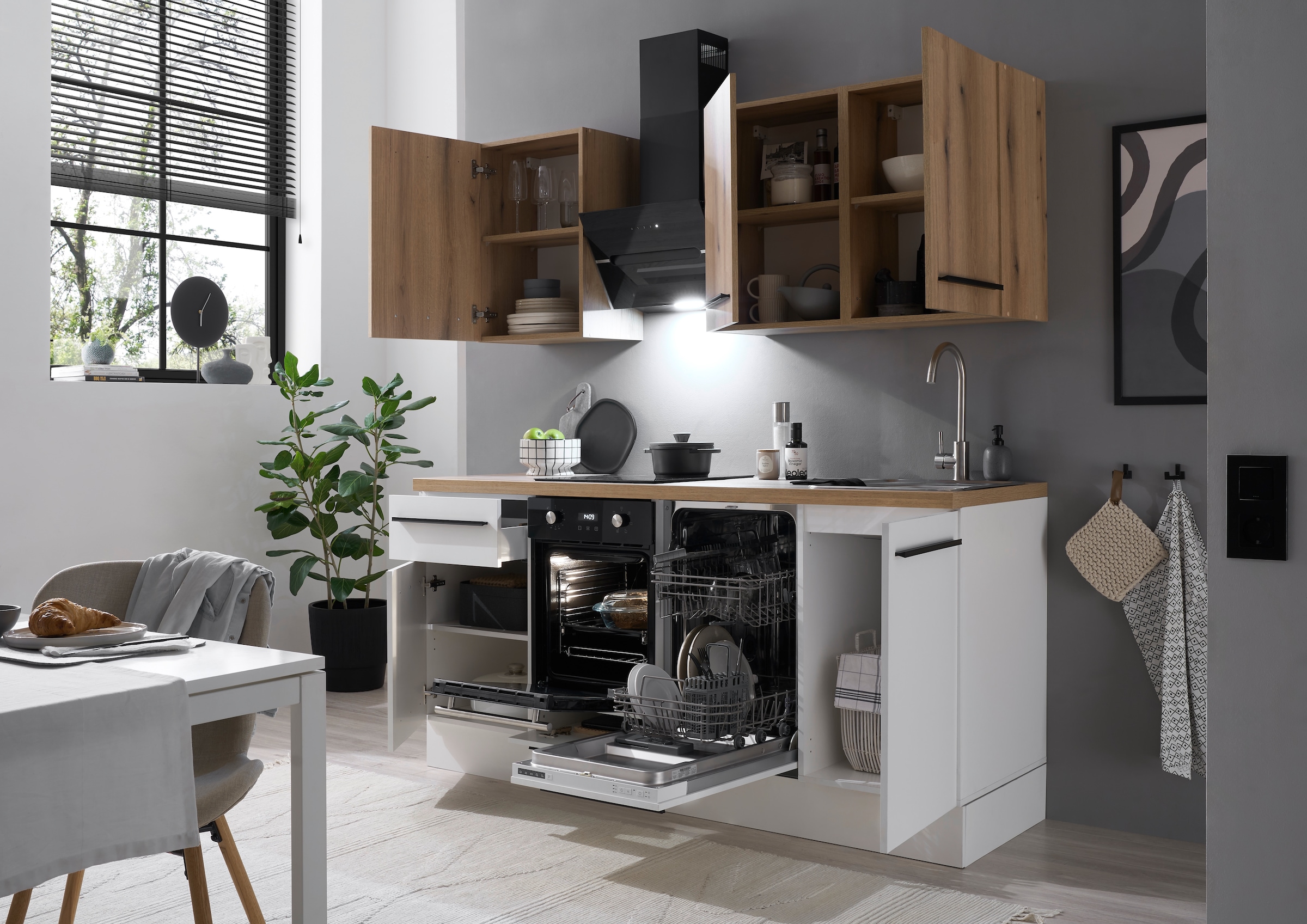 BASIC by Balculina Pantryküche »Torcello BxHxT 180x210x60 cm« Breite 180cm, wahlweise mit E-Geräten, Softclose-Funktion