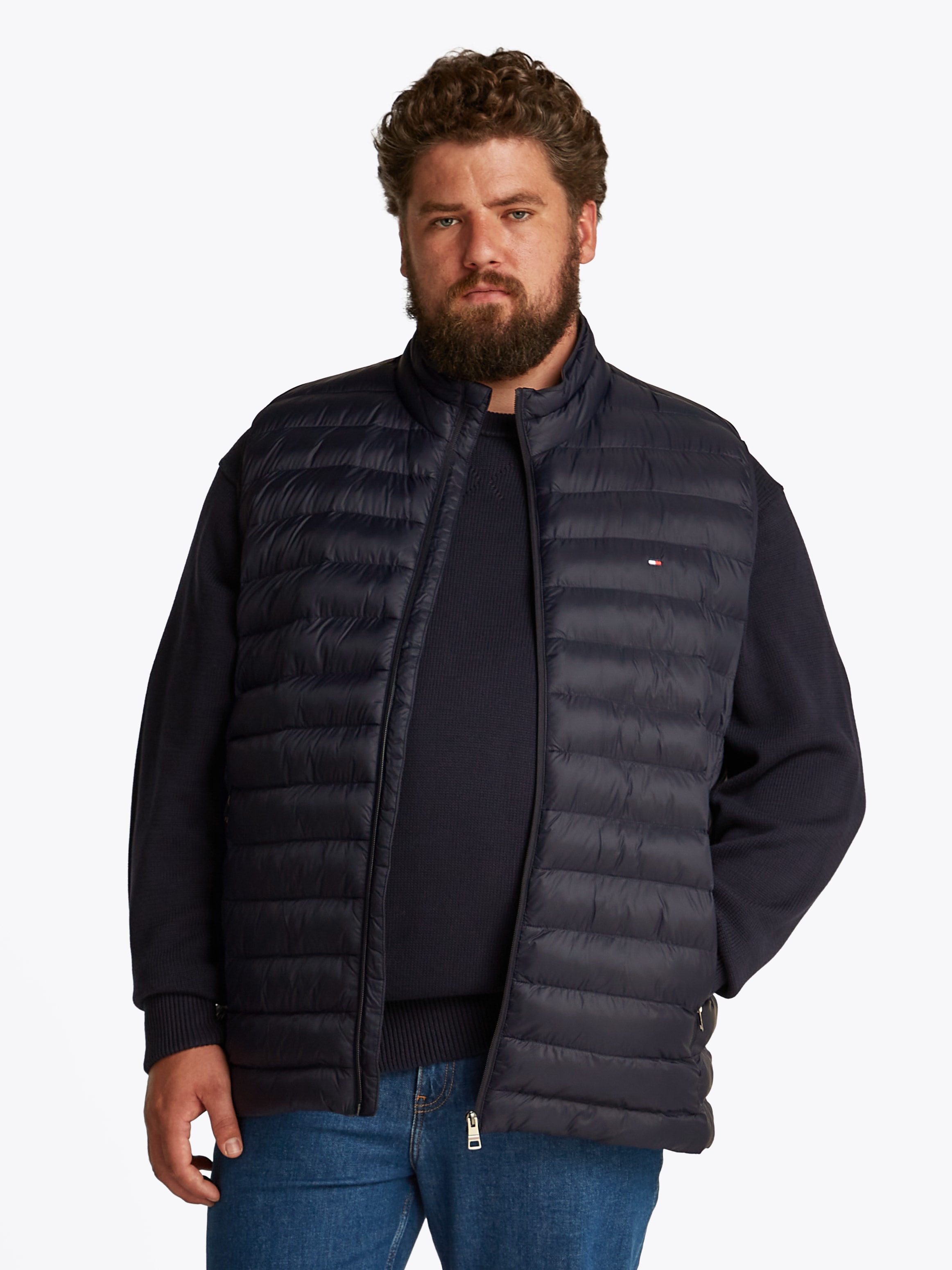 TOMMY HILFIGER Big & Tall Steppweste »BT-PACKABLE RECYCLED VEST-B«, in Großen Größen, Logostickerei