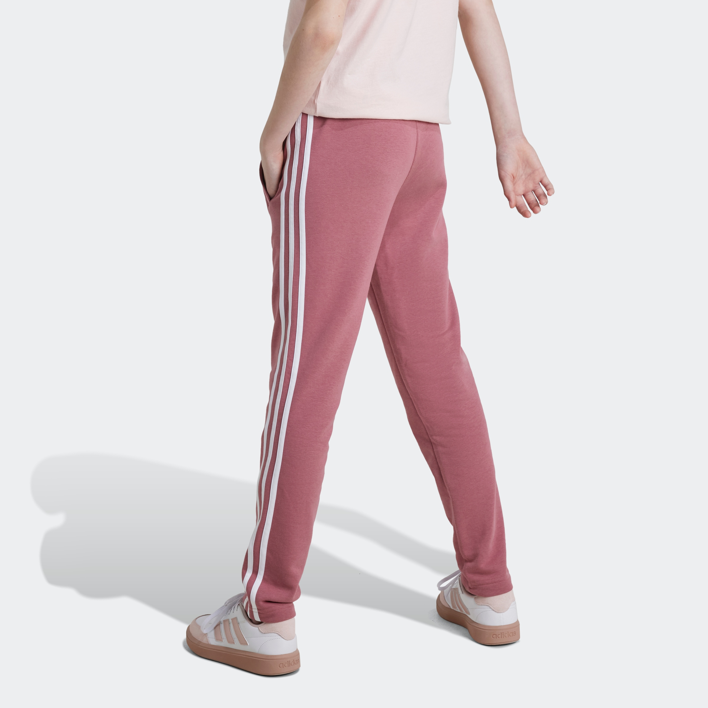 adidas Sportswear Sporthose »ESSENTIALS 3STREIFEN HOSE«, (1 tlg.)