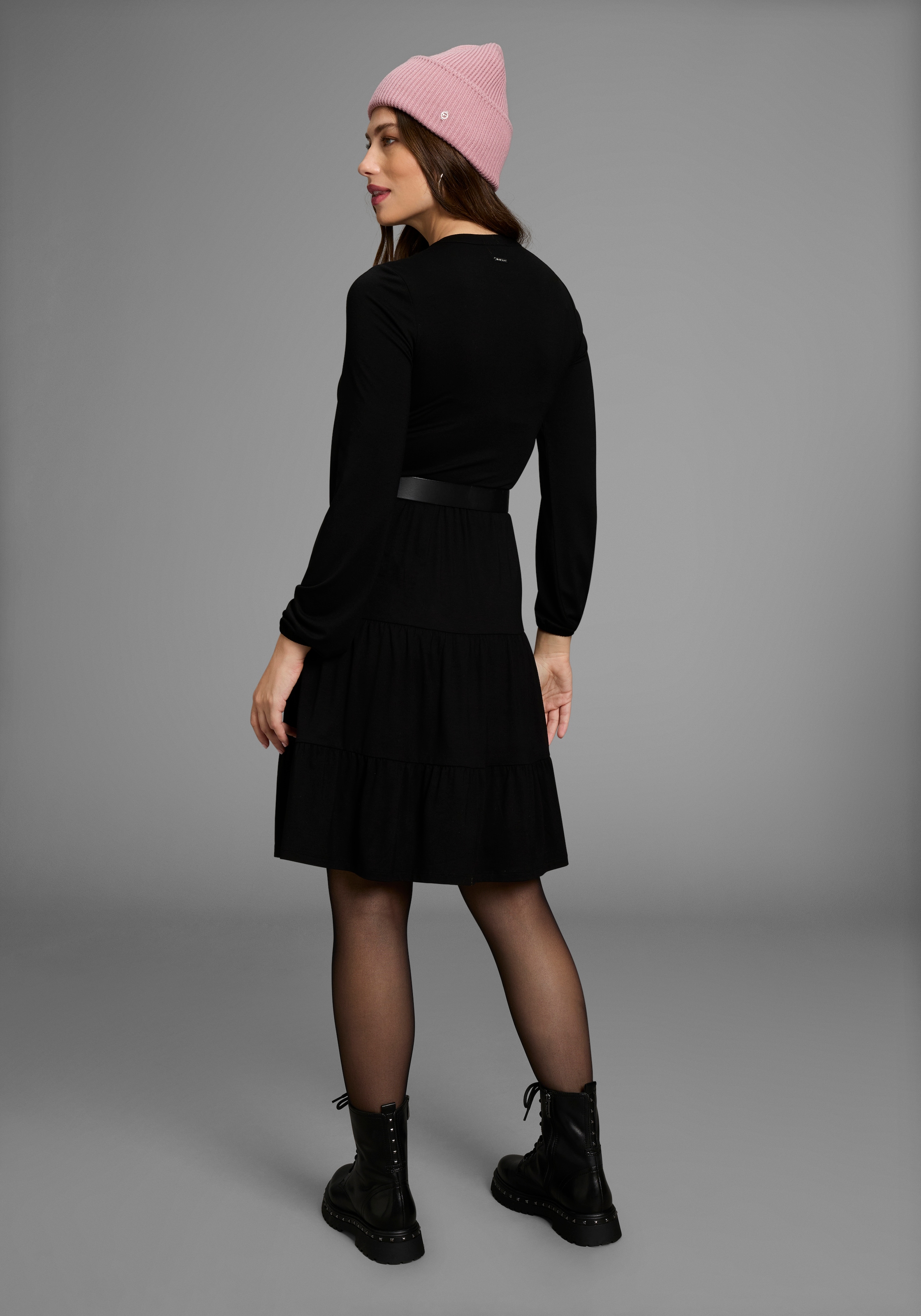 Bruno Banani Jerseykleid, mit tollem Reißverschluss-Detail - NEUE KOLLEKTION