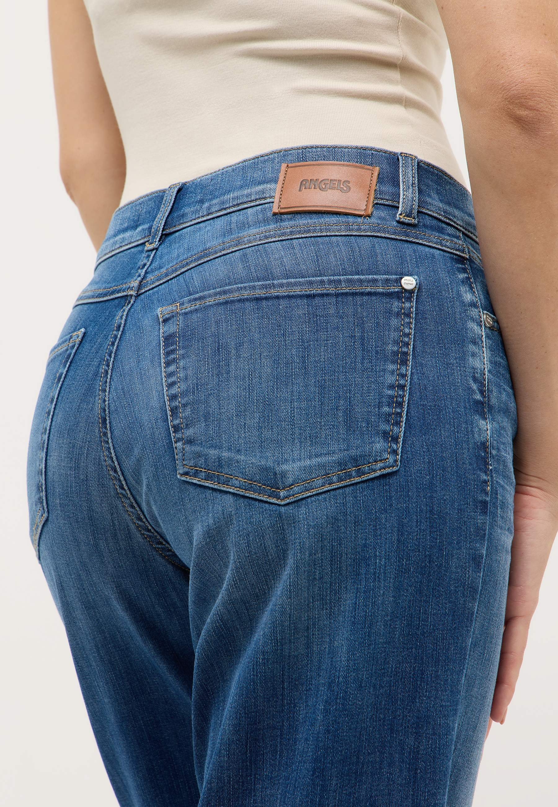 ANGELS 7/8-Jeans »EVY« 7/8-lange Schnittform, lockere Passform, aus Baumwollmischung