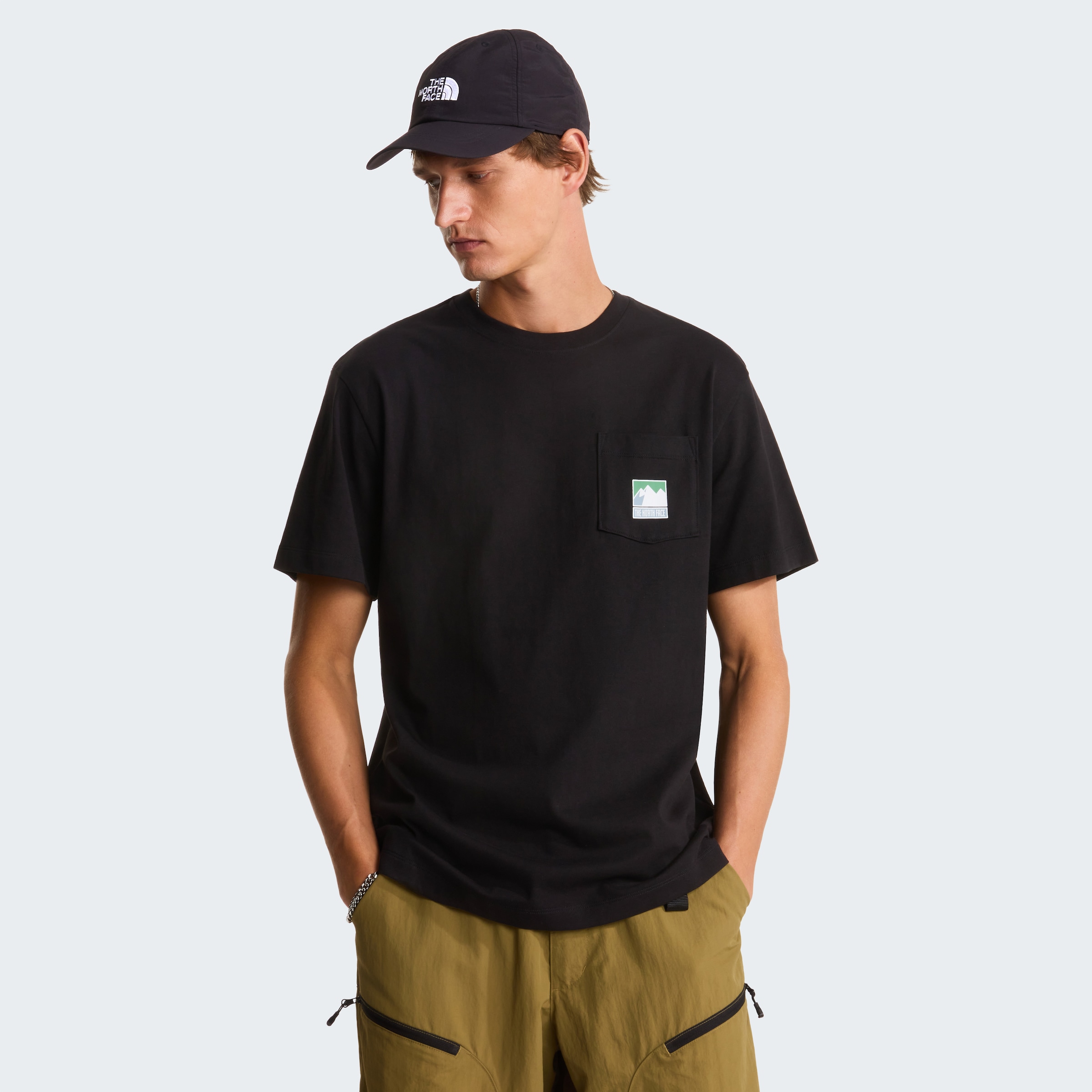 The North Face T-Shirt »M MOUNTAIN LOGO RELAXED SHORT SLEEVE TEE-GRAPHIC« sportlicher Stil, für sportliche Aktivitäten und Outdoor-Abenteuer