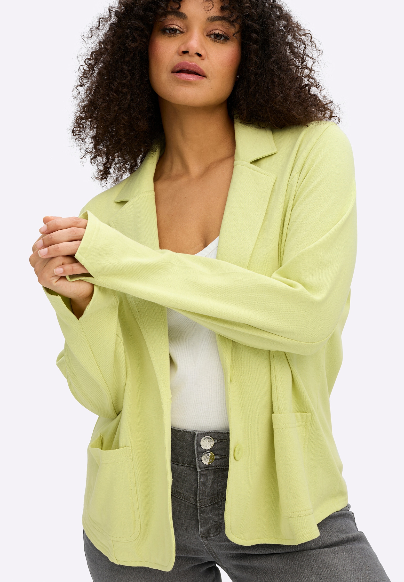 Sheego Sweatblazer »Sweatblazer Sweatblazer im figurbetonten Schnitt«