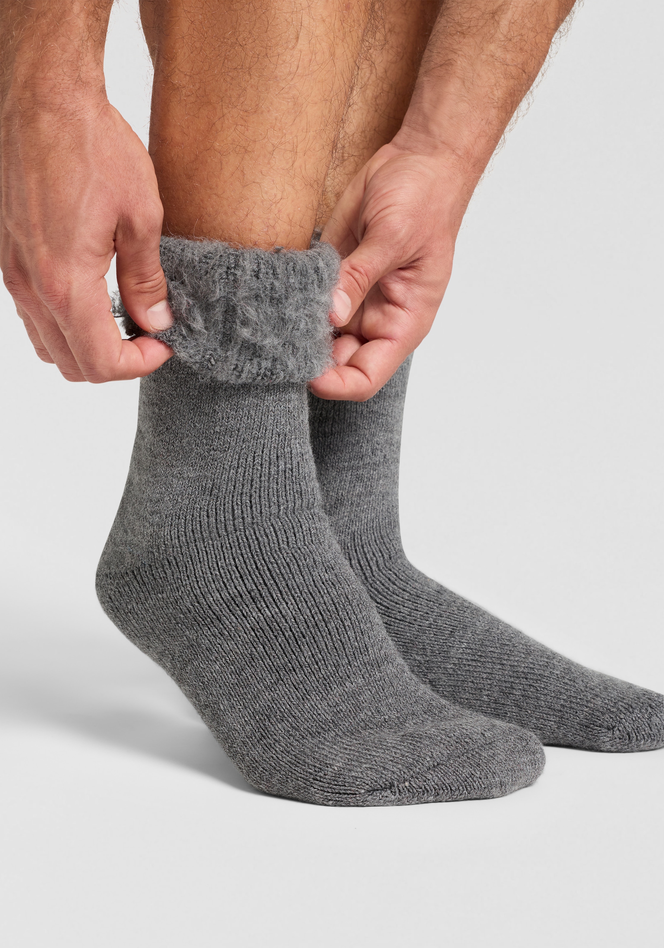 Heatkeeper Socken 2 Paar tlg. Doppelpack gefütterte Wintersocken in schwarz und grau