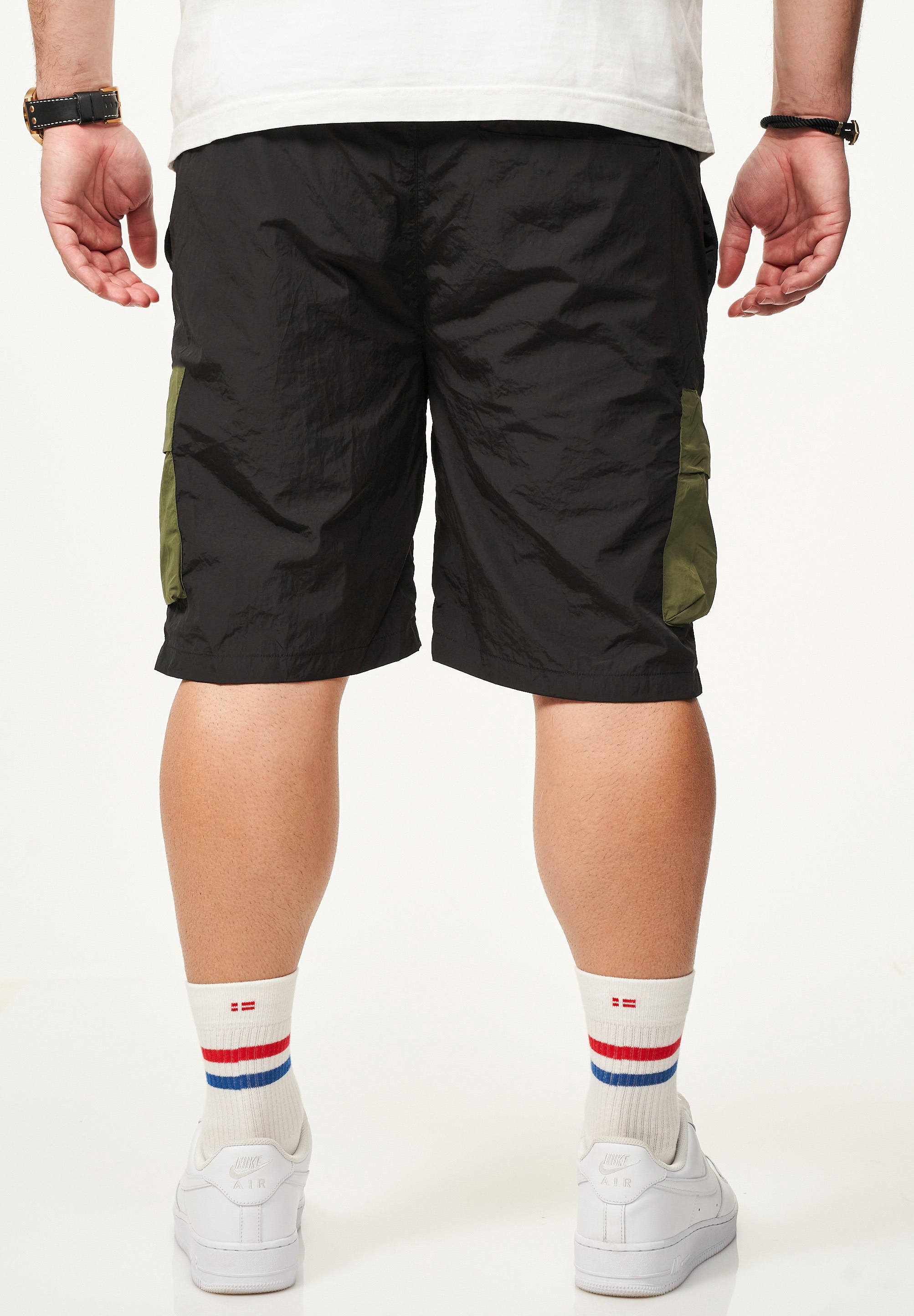 SOULSTAR Cargoshorts »SOULSTAR Cargoshorts im Tech Utility-Style für Herren aus leichtem Nylon Regular-Fit«  Kurze Hose mit Gummibund & Klickverschluss - Sommer-Shorts Bermuda
