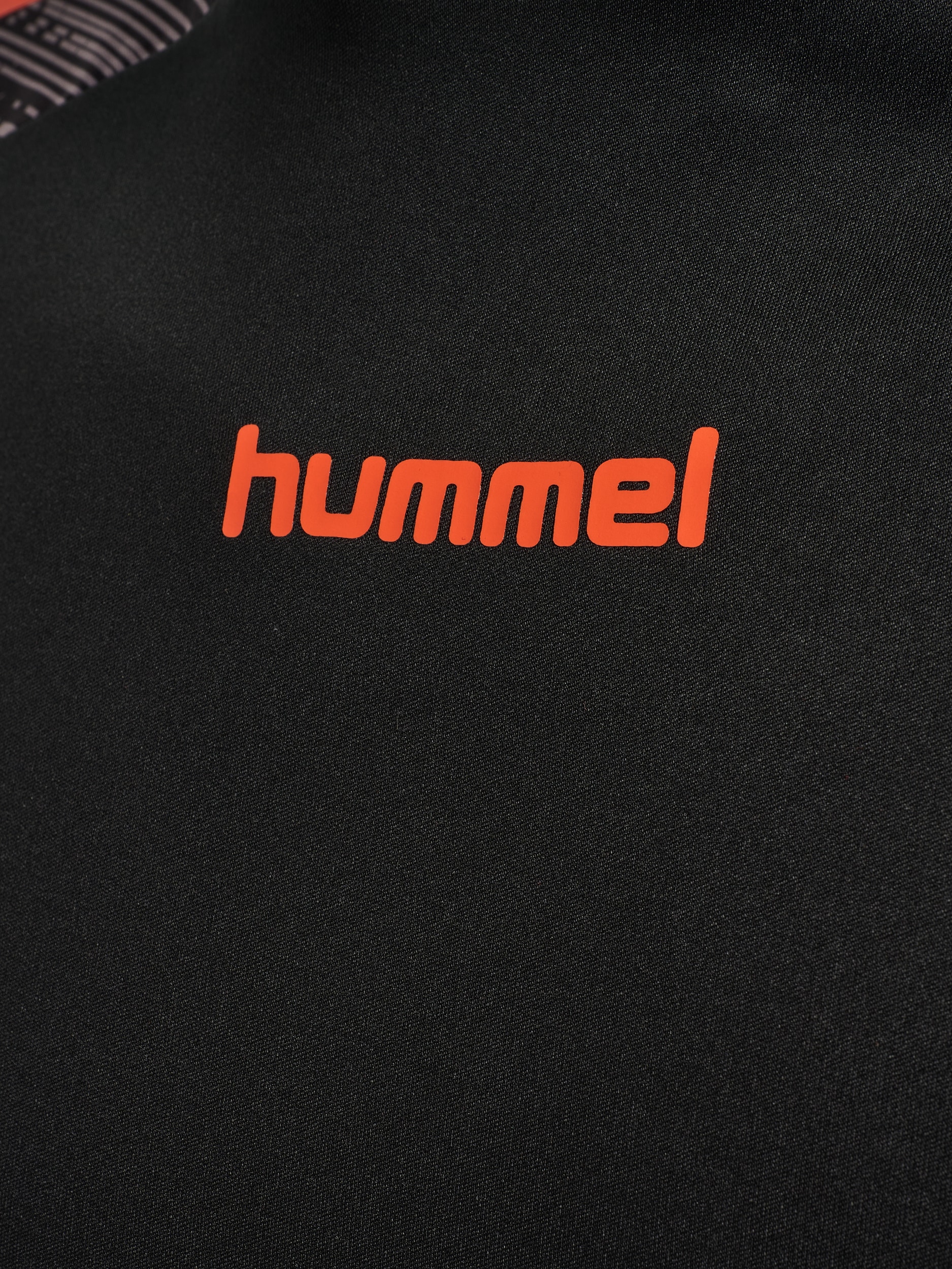 hummel Trainingsshirt »HMLBLAZE PRO TRAINING JERSEY S/S«, (1 tlg.)