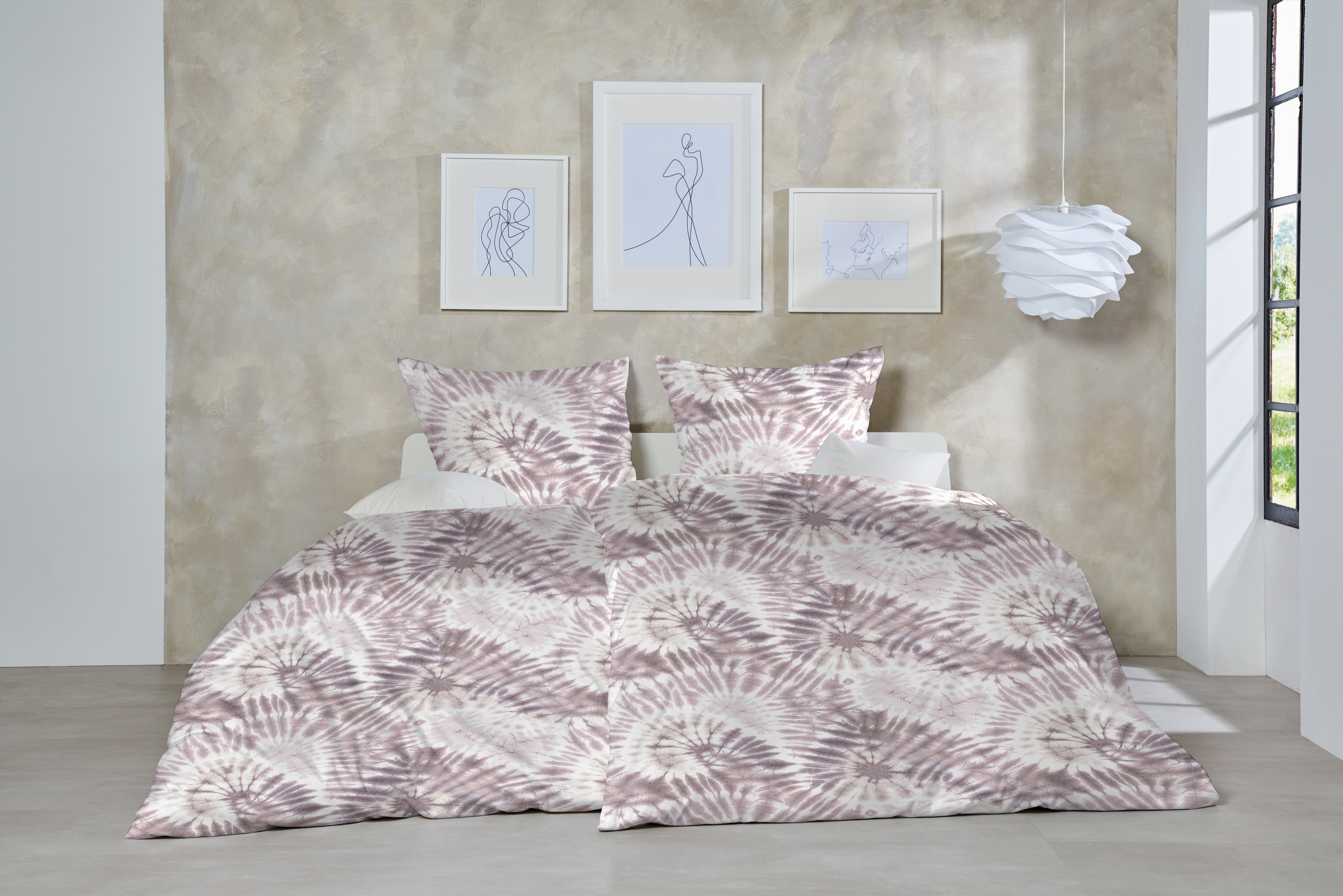 Primera Bettwäsche »Primera Renforce-Bettwäsche Swirl«, in einem lebhaften Batik-Look