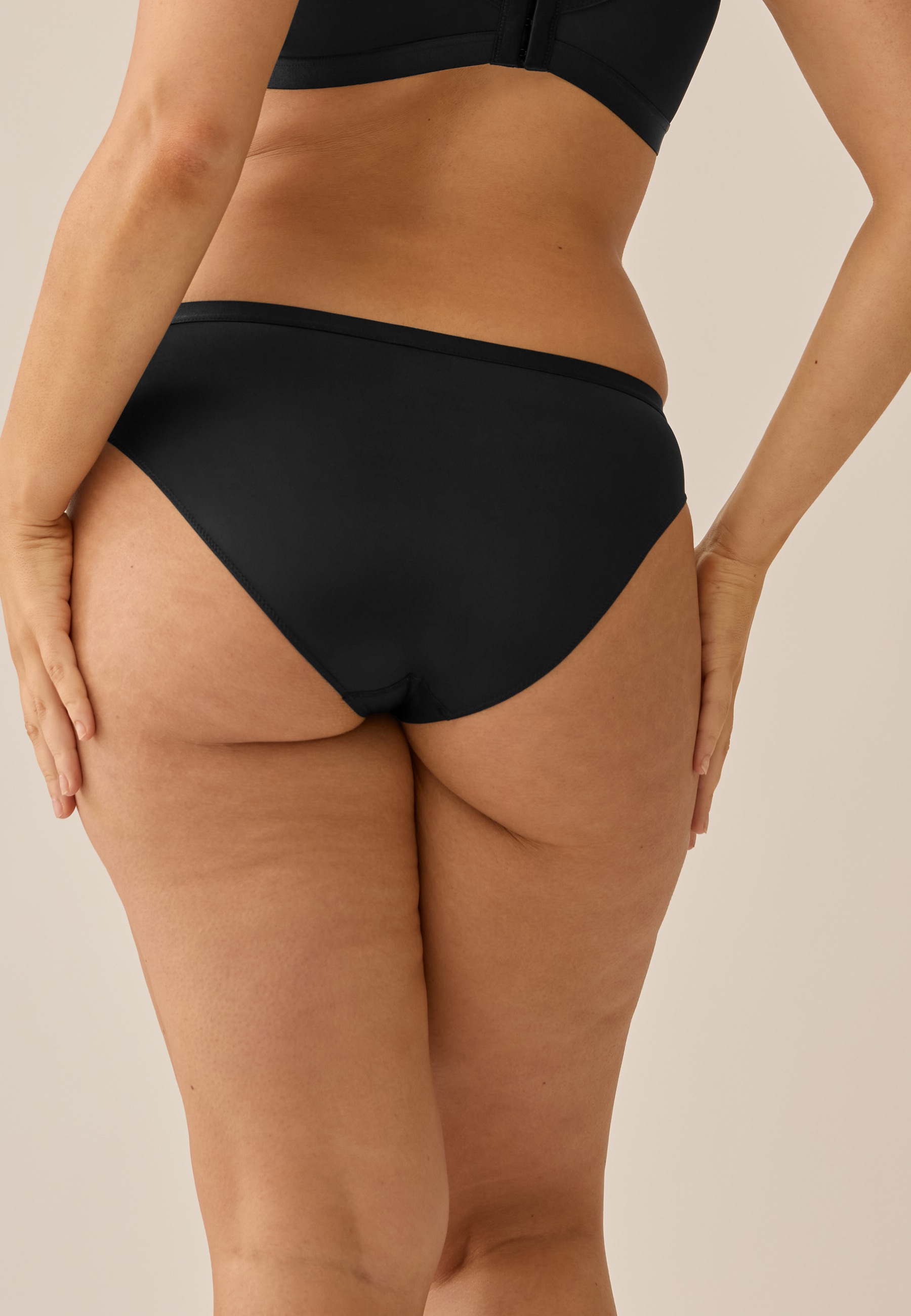 Naturana Slip »The Thursday« 1 Stk. feminin, elastisch, bequem, eng, weich