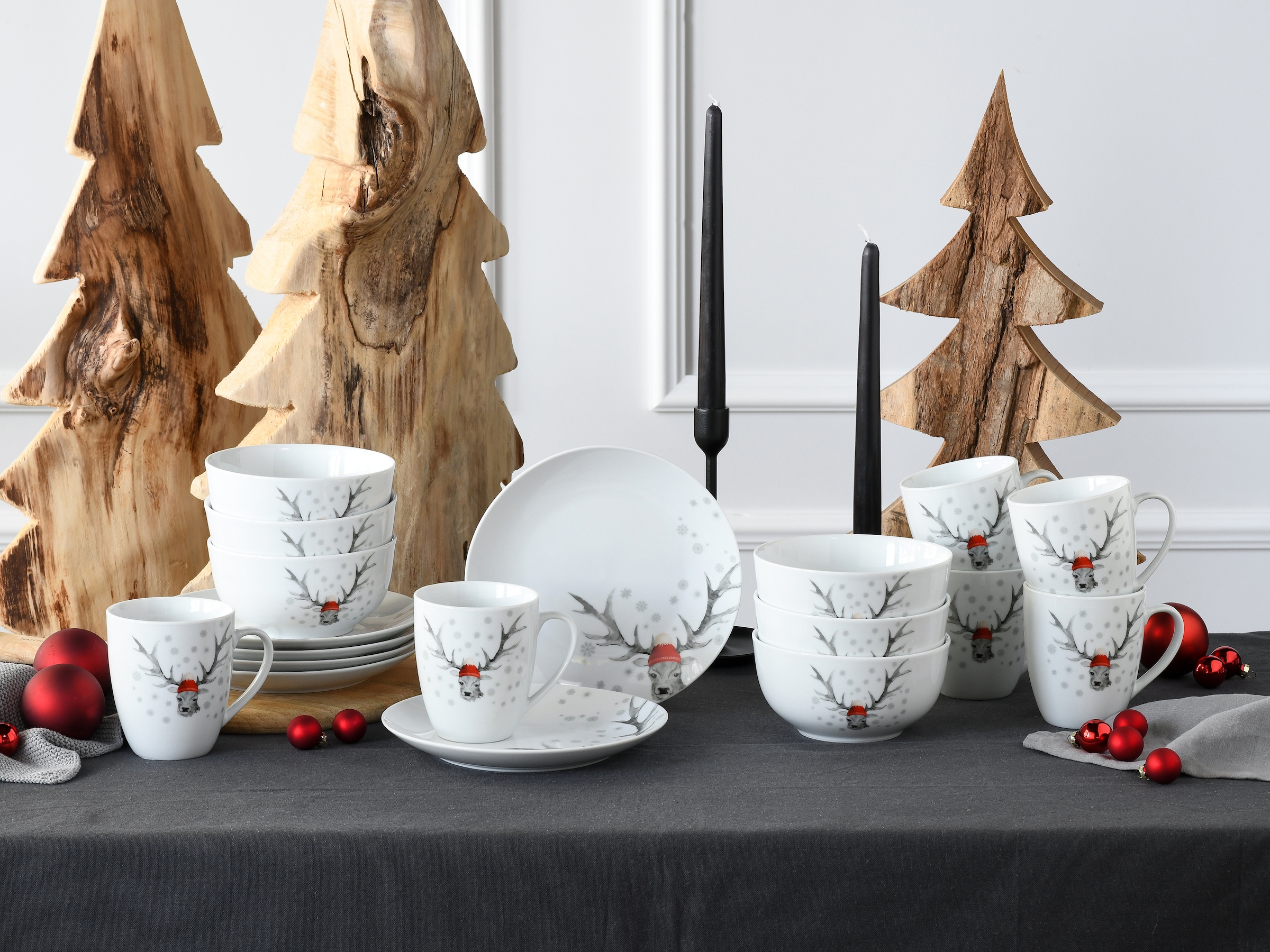 CreaTable Frühstücks-Geschirrset »Hirsch, Frühstücksset 18-tlg« Winterdekor, Hirschmotiv