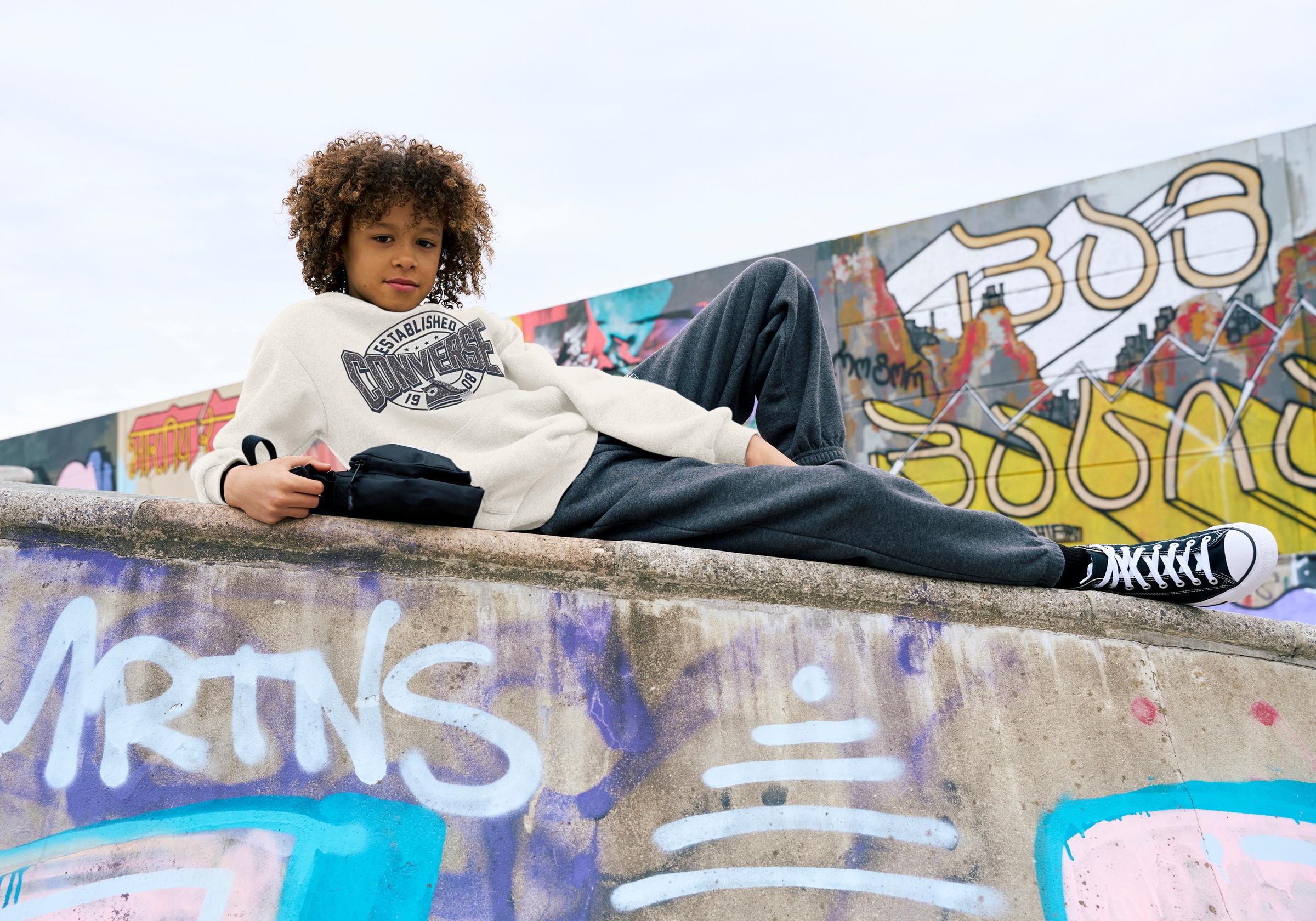 Converse Kapuzensweatshirt »CNVB HERITAGE EST CNV PO HOODY«, (1 tlg.)