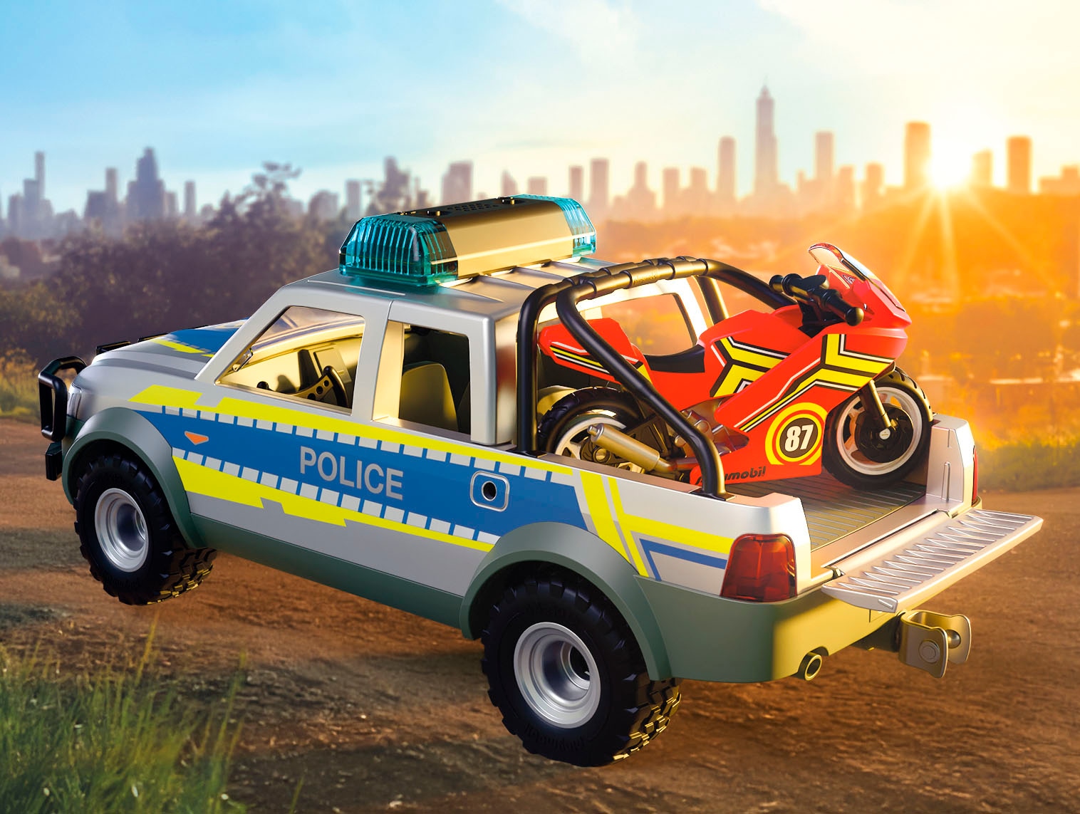 Playmobil® Konstruktions-Spielset »Verfolgungsjagd mit Polizei Pick-Up (71875), Action Heroes«, (39 St.), mit Licht und Sound; Made in Europe